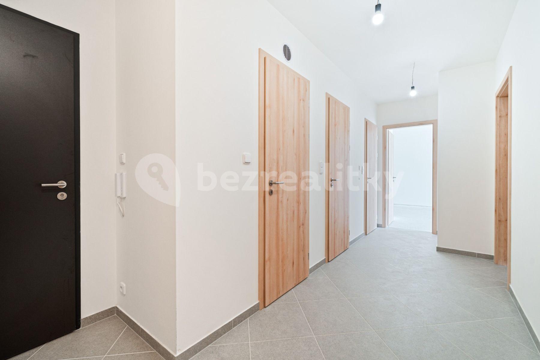 2 bedroom with open-plan kitchen flat for sale, 89 m², Kardausova, Prague, Prague