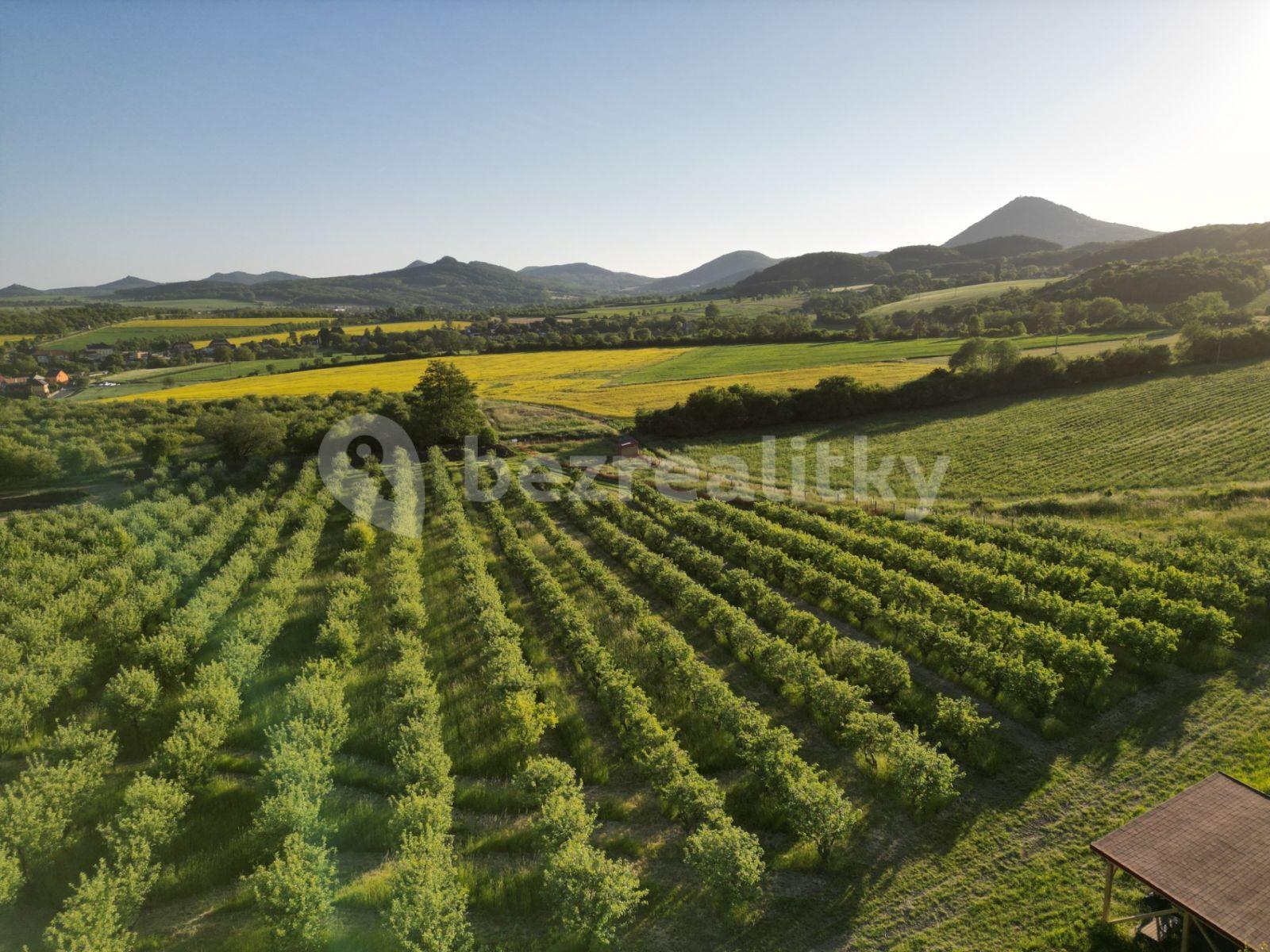 plot for sale, 40,027 m², Chotiměř, Ústecký Region