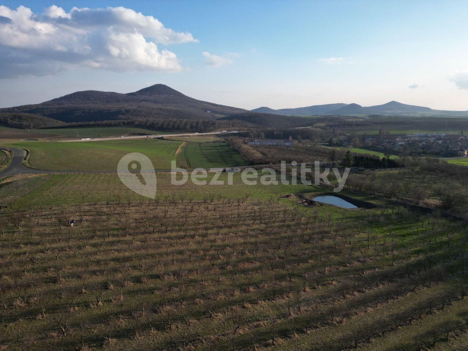 plot for sale, 40,027 m², Chotiměř, Ústecký Region