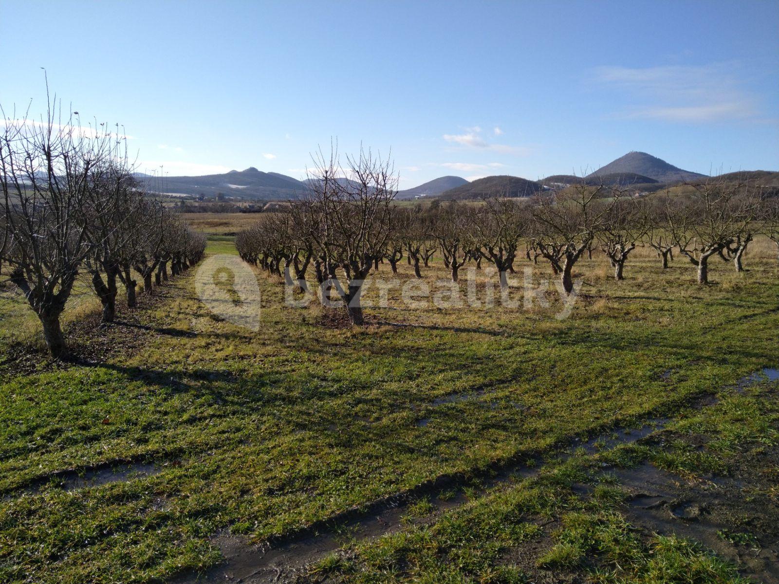 plot for sale, 40,027 m², Chotiměř, Ústecký Region