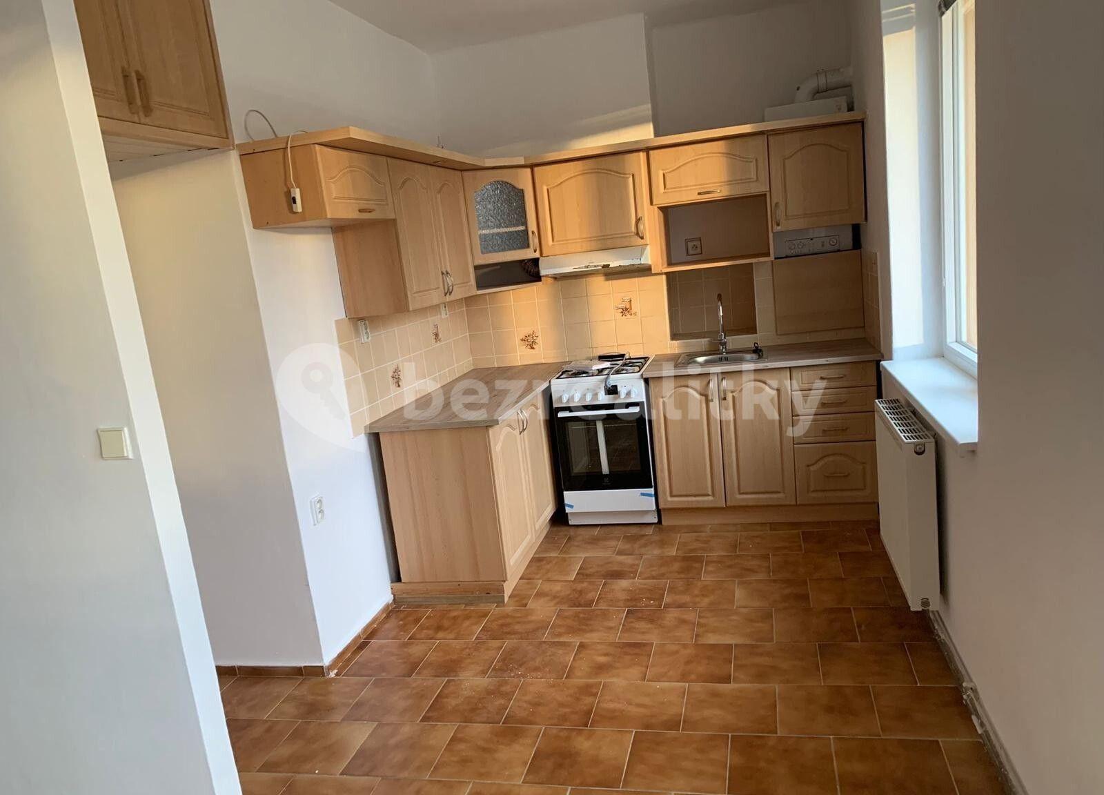 3 bedroom flat for sale, 63 m², Štefánikova, Louny, Ústecký Region