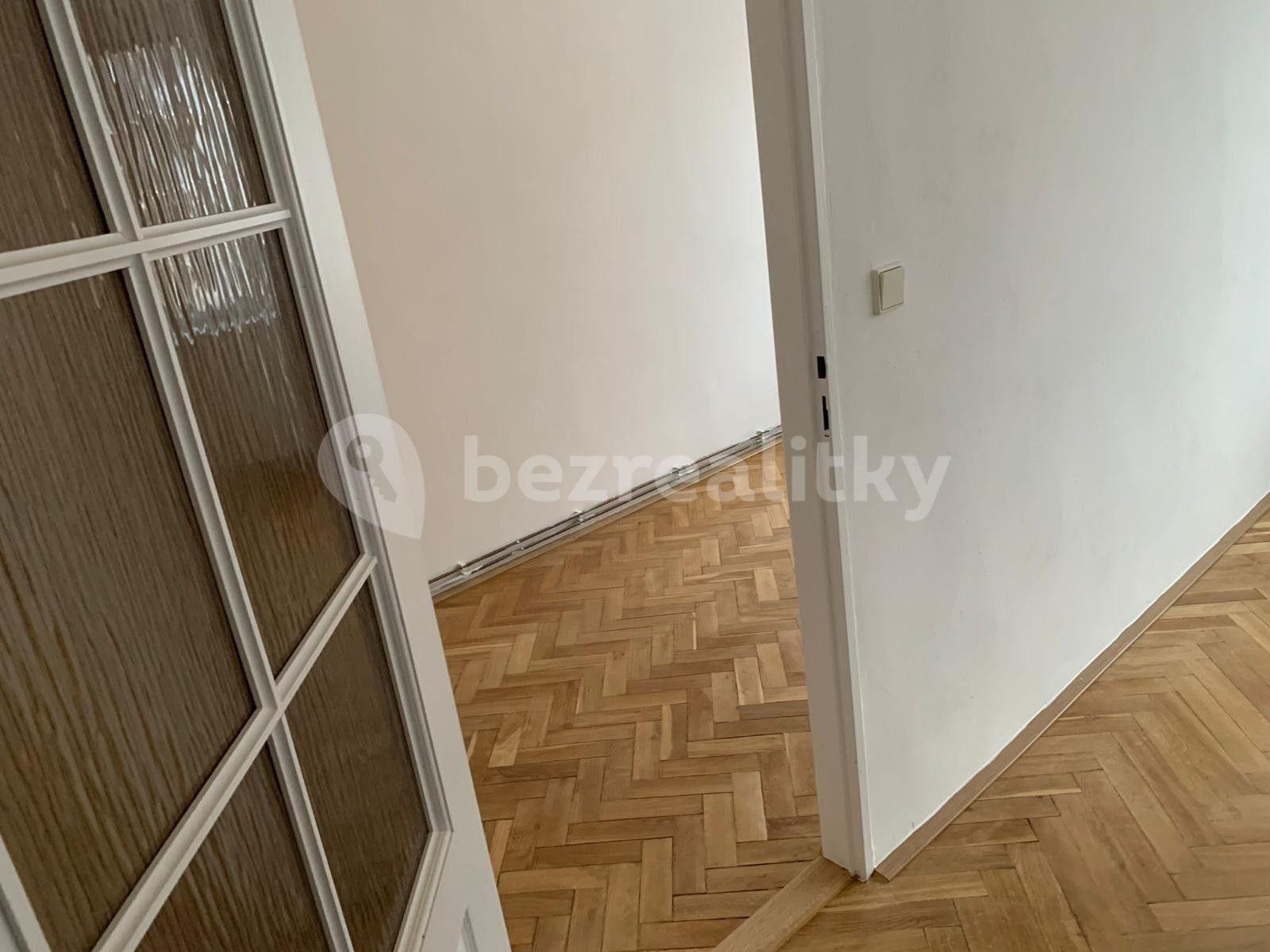 3 bedroom flat for sale, 63 m², Štefánikova, Louny, Ústecký Region