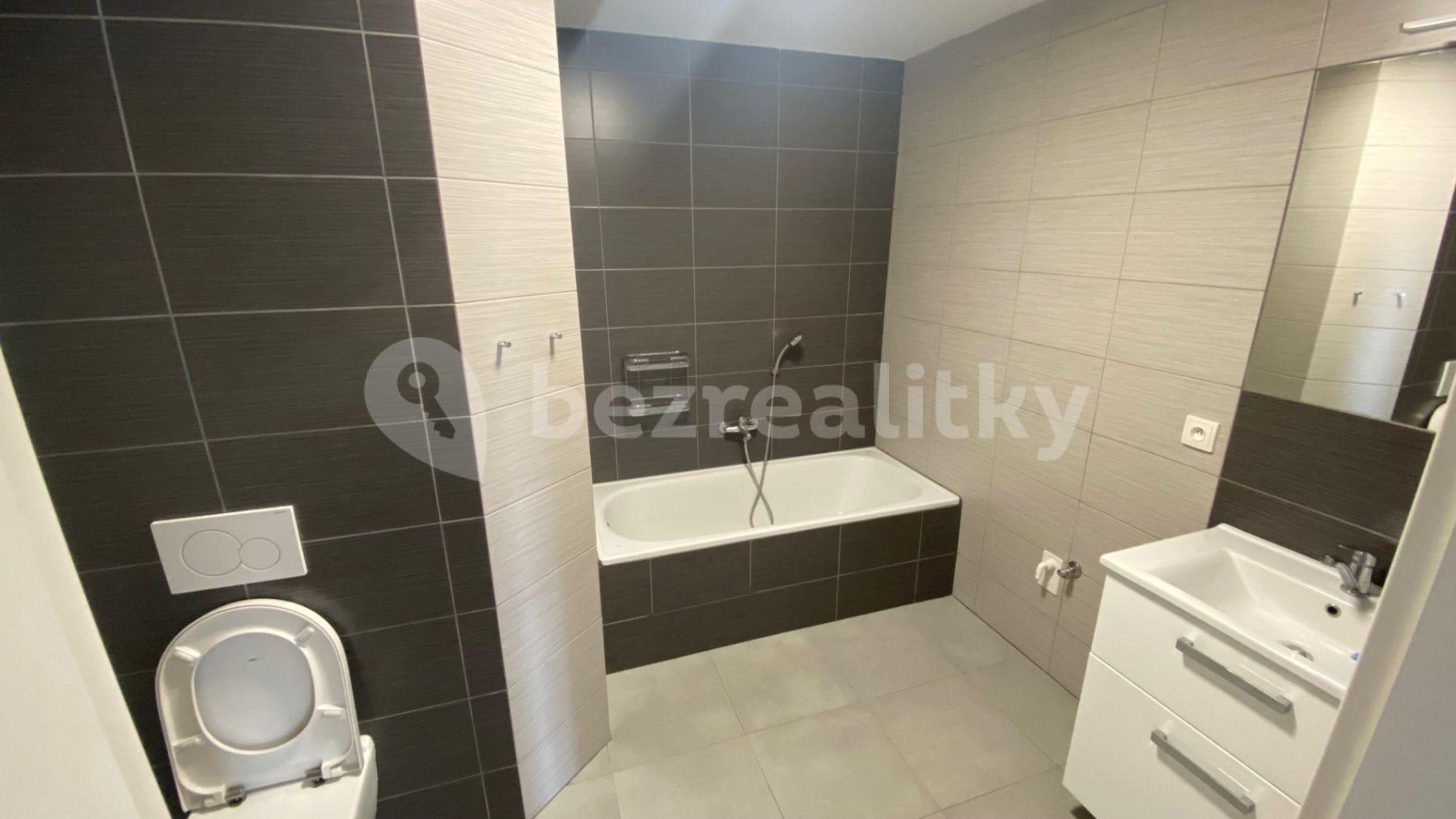 1 bedroom with open-plan kitchen flat to rent, 59 m², Hronovská, Rtyně v Podkrkonoší, Královéhradecký Region