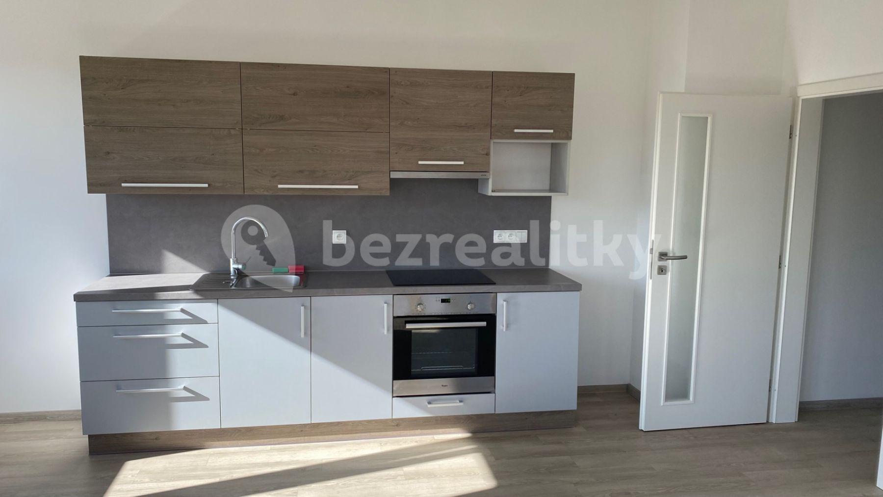 1 bedroom with open-plan kitchen flat to rent, 59 m², Hronovská, Rtyně v Podkrkonoší, Královéhradecký Region