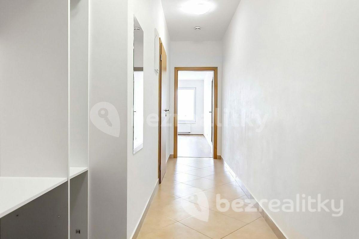 Studio flat for sale, 43 m², Hornoměcholupská, Prague, Prague