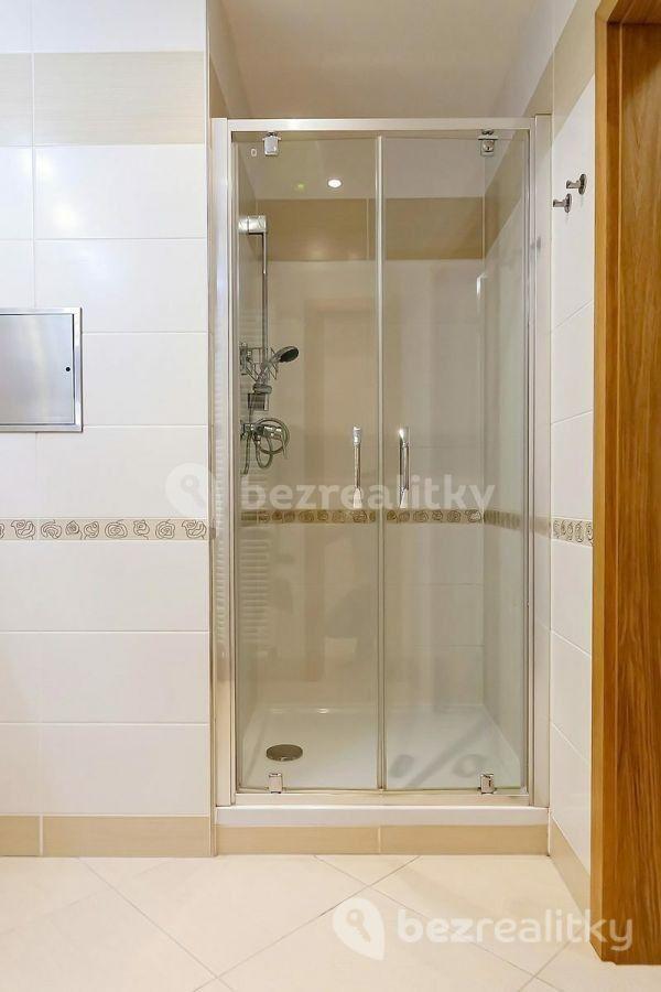 Studio flat for sale, 43 m², Hornoměcholupská, Prague, Prague