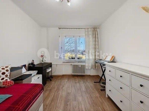 4 bedroom flat for sale, 90 m², Na Pankráci, Mšené-lázně, Ústecký Region