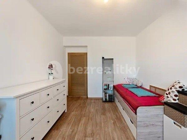 4 bedroom flat for sale, 90 m², Na Pankráci, Mšené-lázně, Ústecký Region