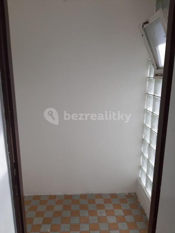 3 bedroom flat for sale, 68 m², Vlastějovice, Středočeský Region