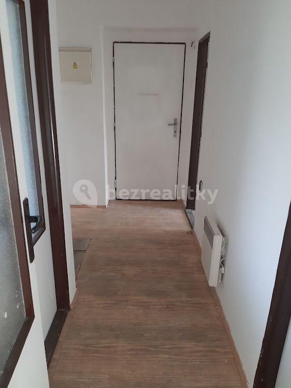 3 bedroom flat for sale, 68 m², Vlastějovice, Středočeský Region