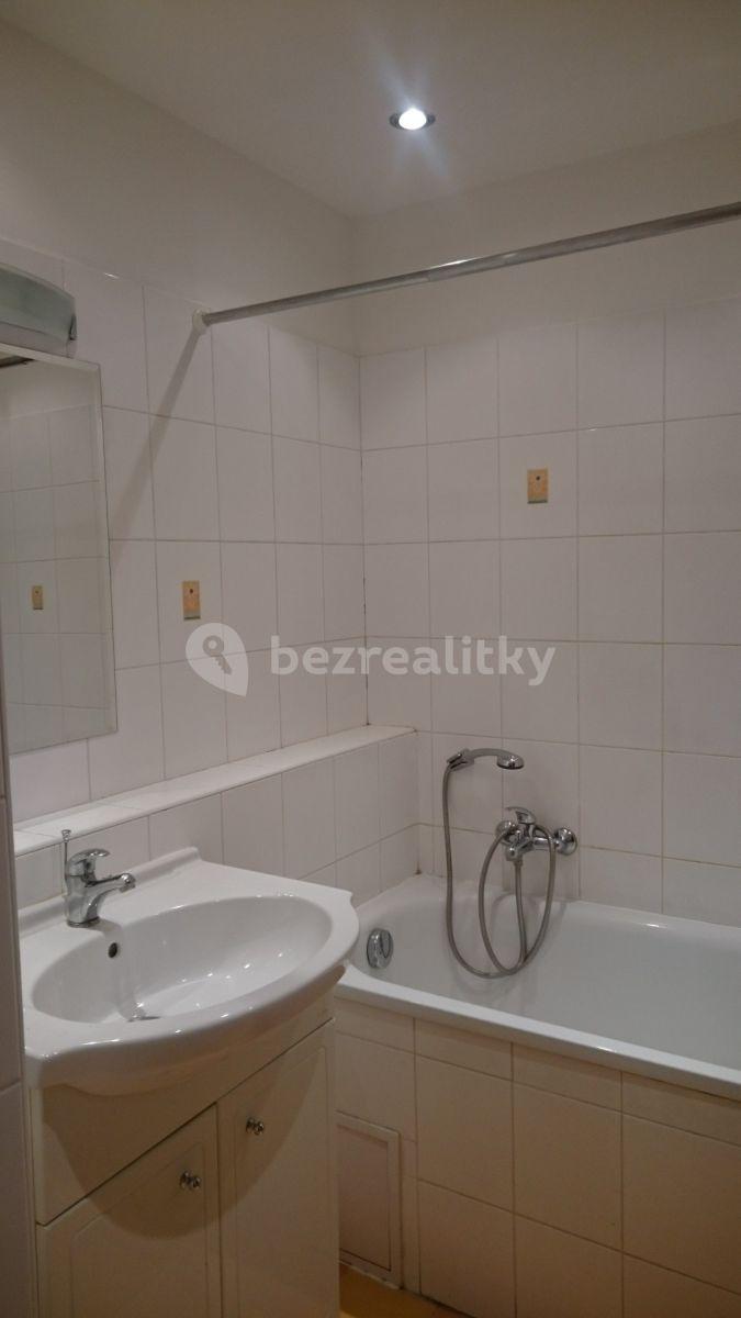 1 bedroom with open-plan kitchen flat for sale, 69 m², Gdaňská, Prague, Prague