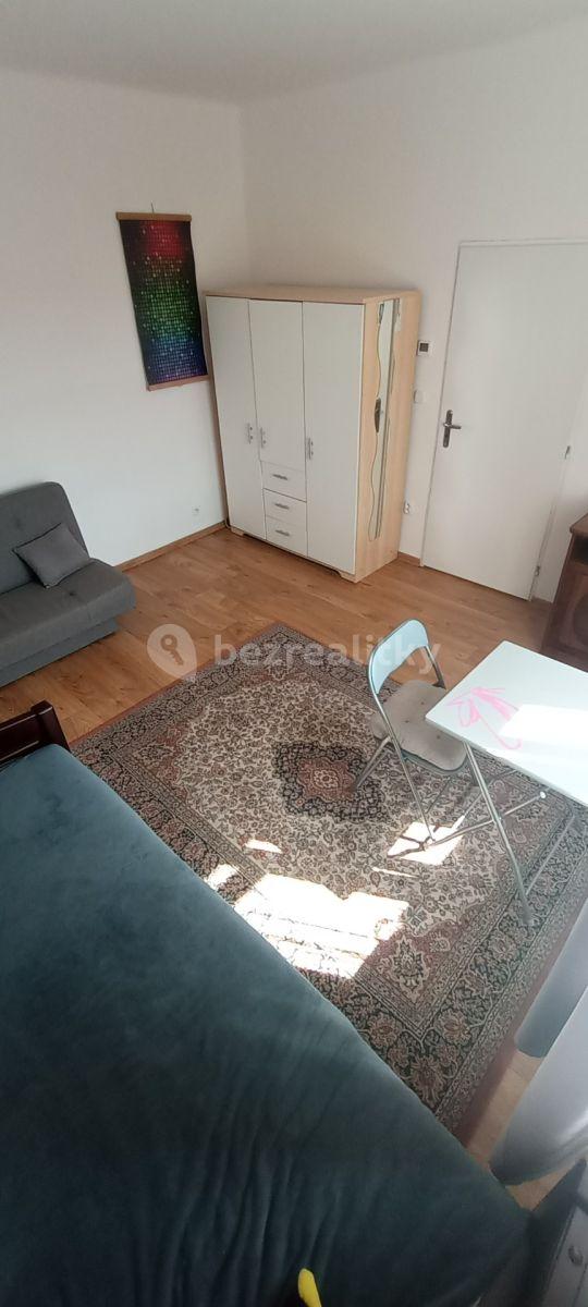 1 bedroom with open-plan kitchen flat for sale, 42 m², Rohová, Karlovy Vary, Karlovarský Region