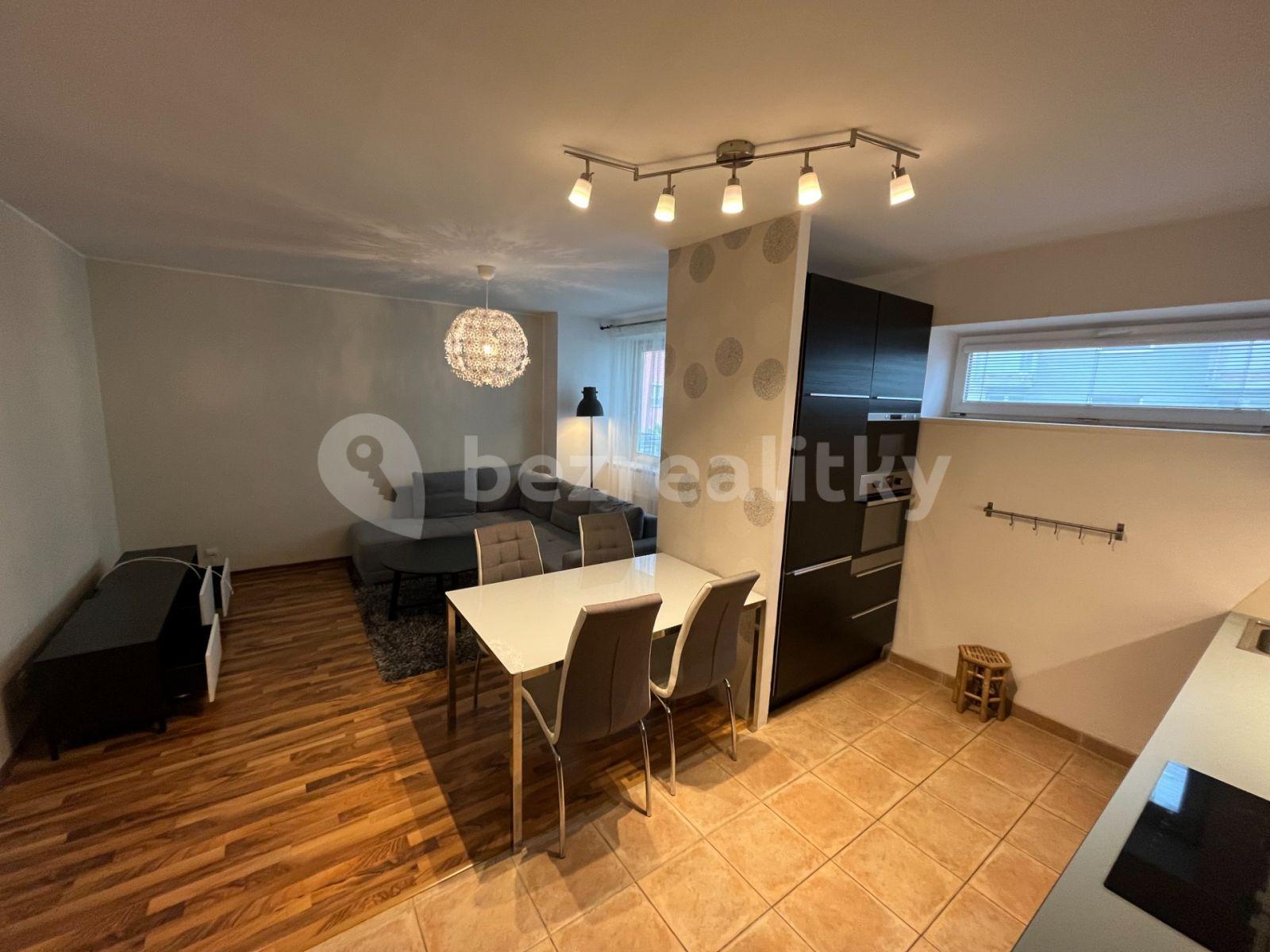 1 bedroom with open-plan kitchen flat to rent, 52 m², Vřesová, Prague, Prague