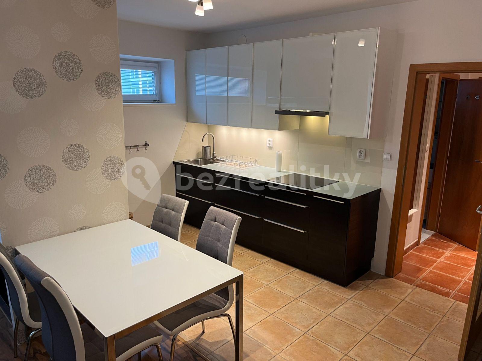 1 bedroom with open-plan kitchen flat to rent, 52 m², Vřesová, Prague, Prague