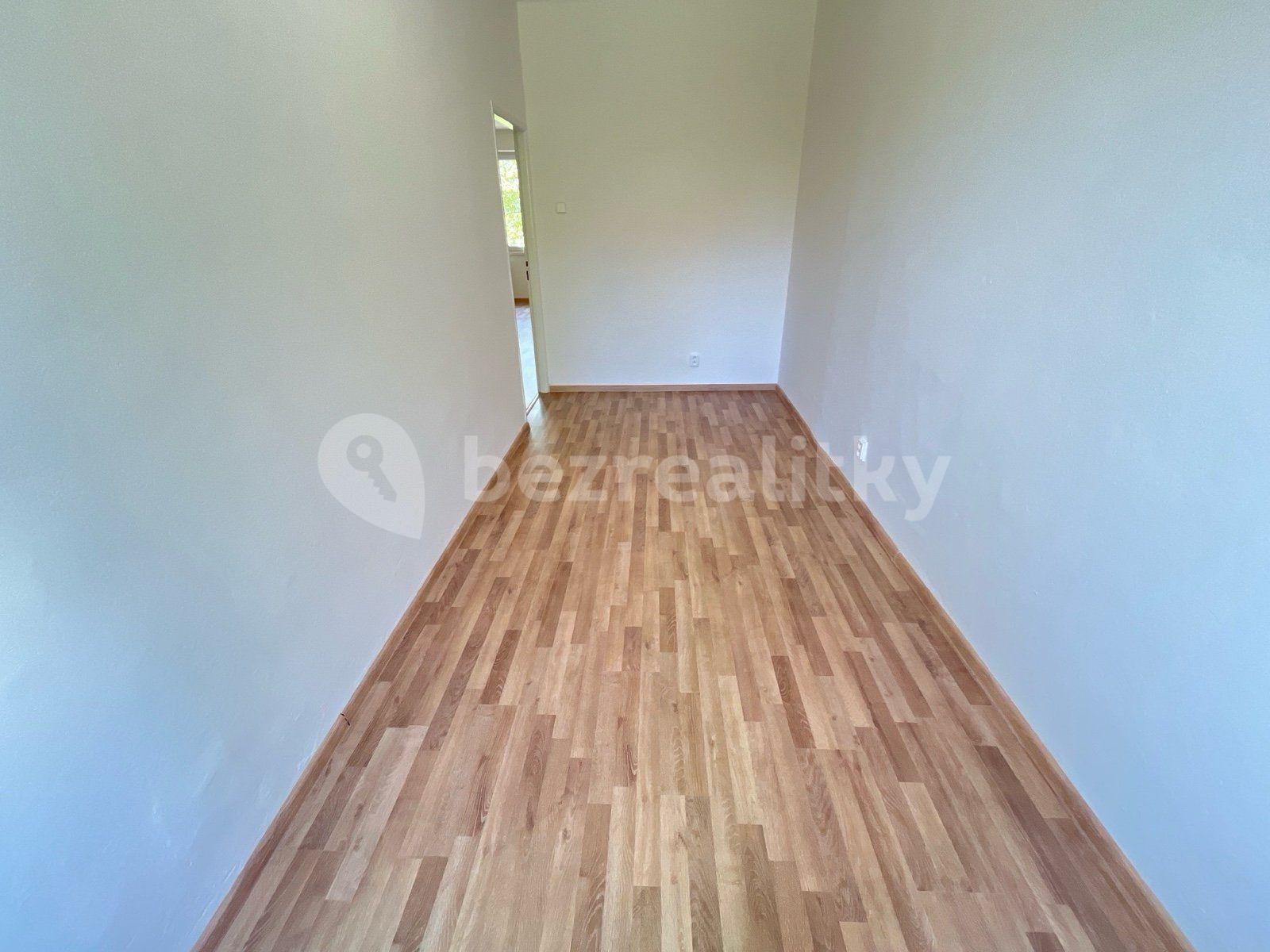 4 bedroom flat to rent, 72 m², Jungmannova, Havířov, Moravskoslezský Region