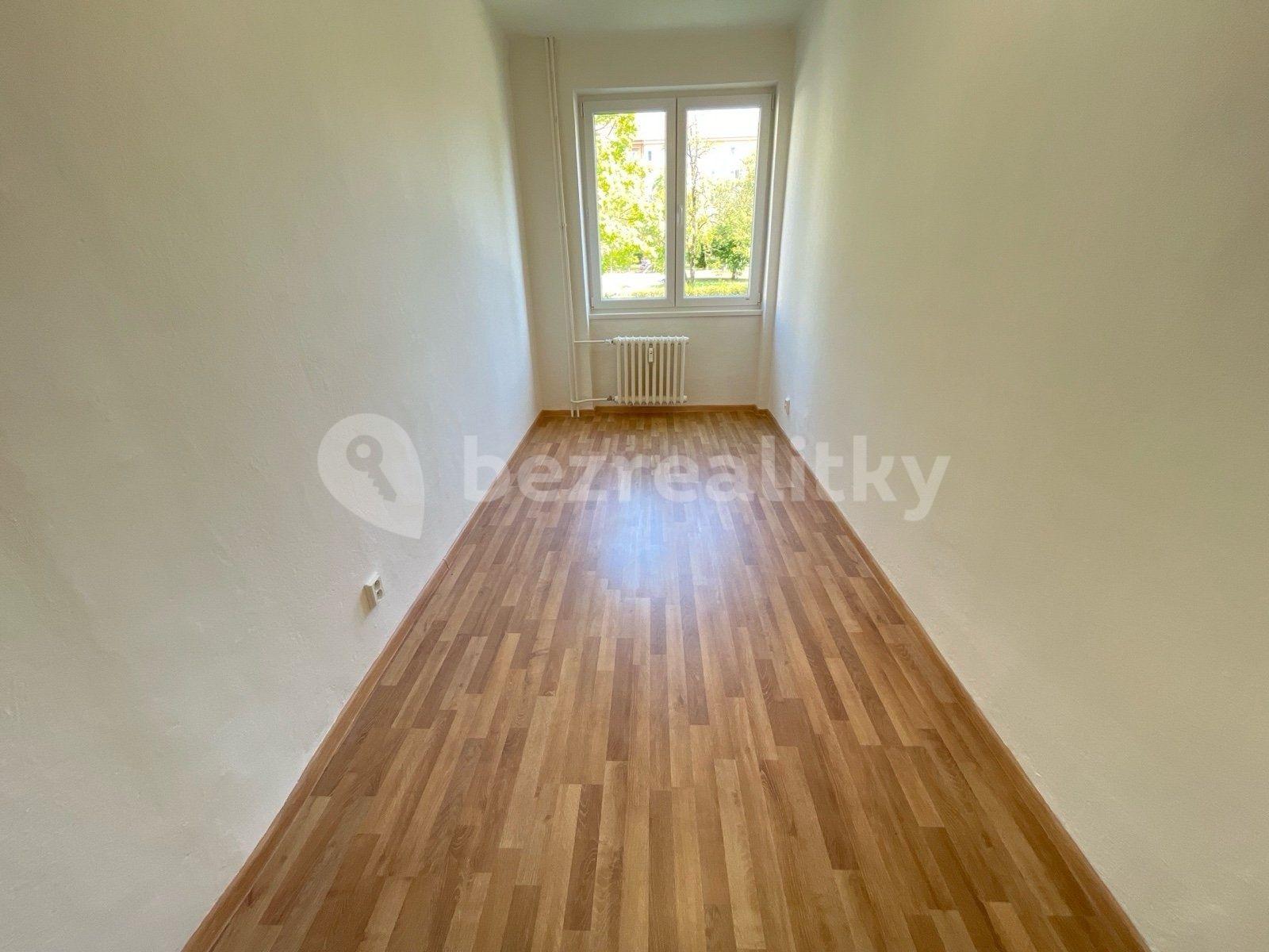 4 bedroom flat to rent, 72 m², Jungmannova, Havířov, Moravskoslezský Region