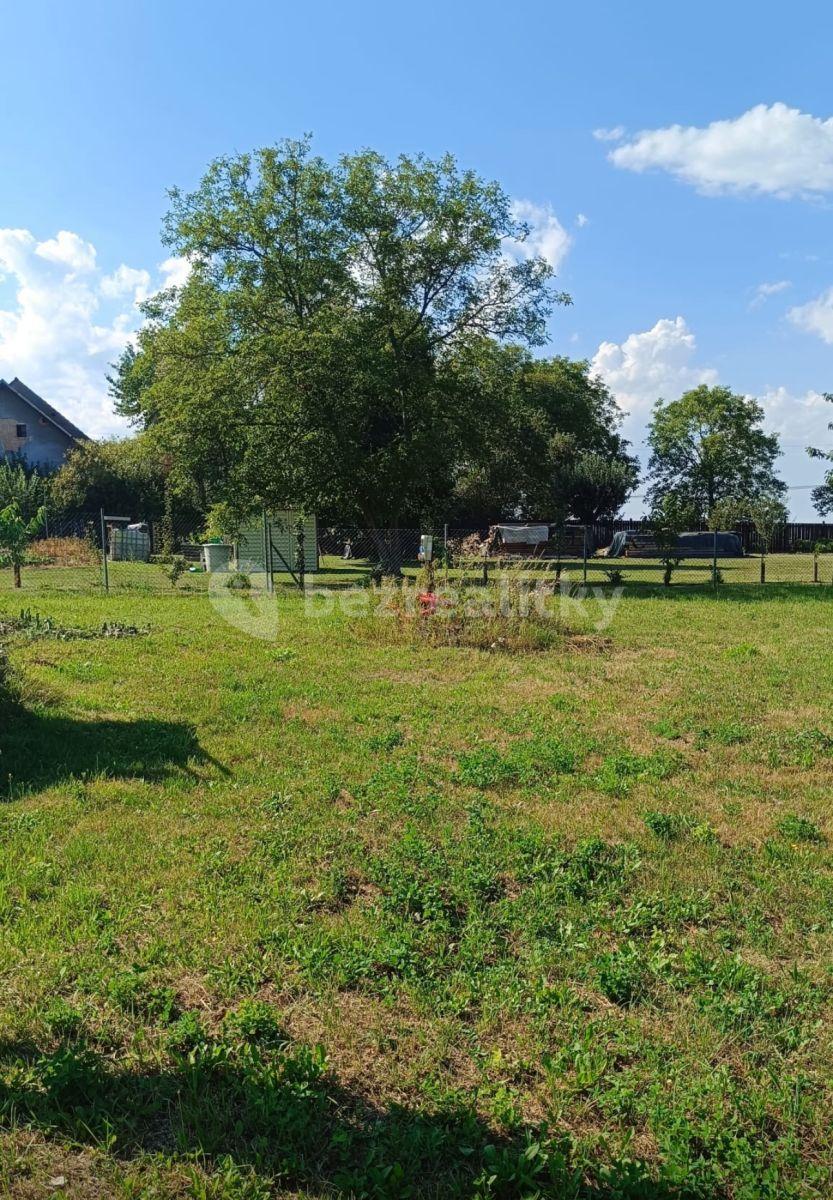 plot to rent, 1,000 m², Na Průhoně, Březí, Středočeský Region