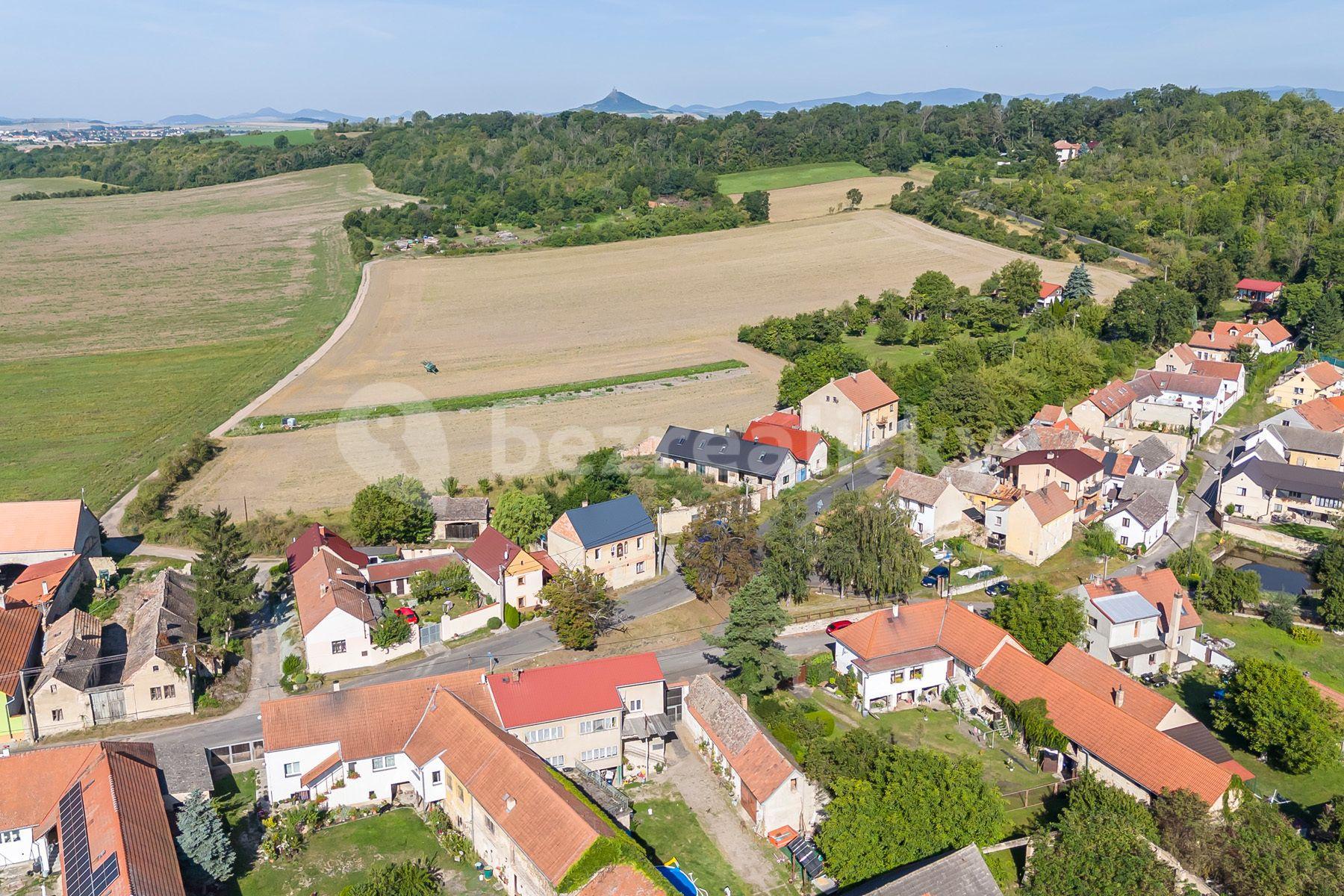 house for sale, 125 m², Břežany nad Ohří, Budyně nad Ohří, Ústecký Region