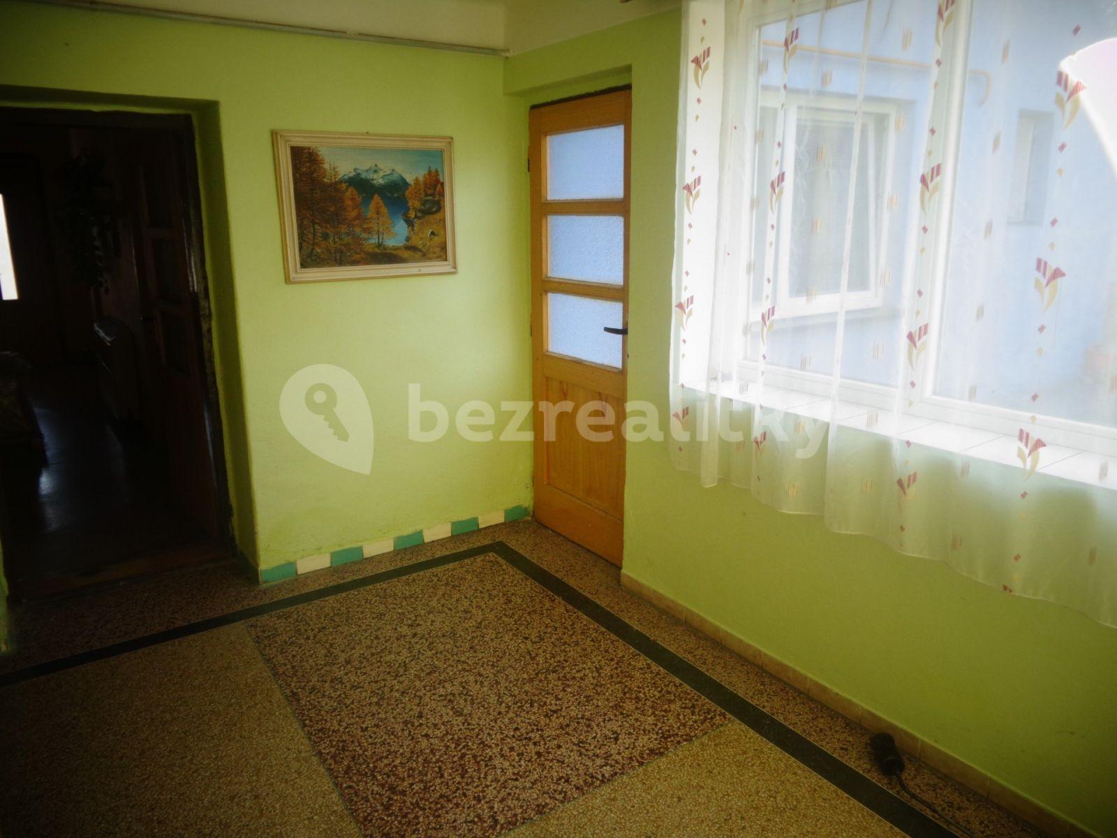 house for sale, 301 m², Roštění, Zlínský Region