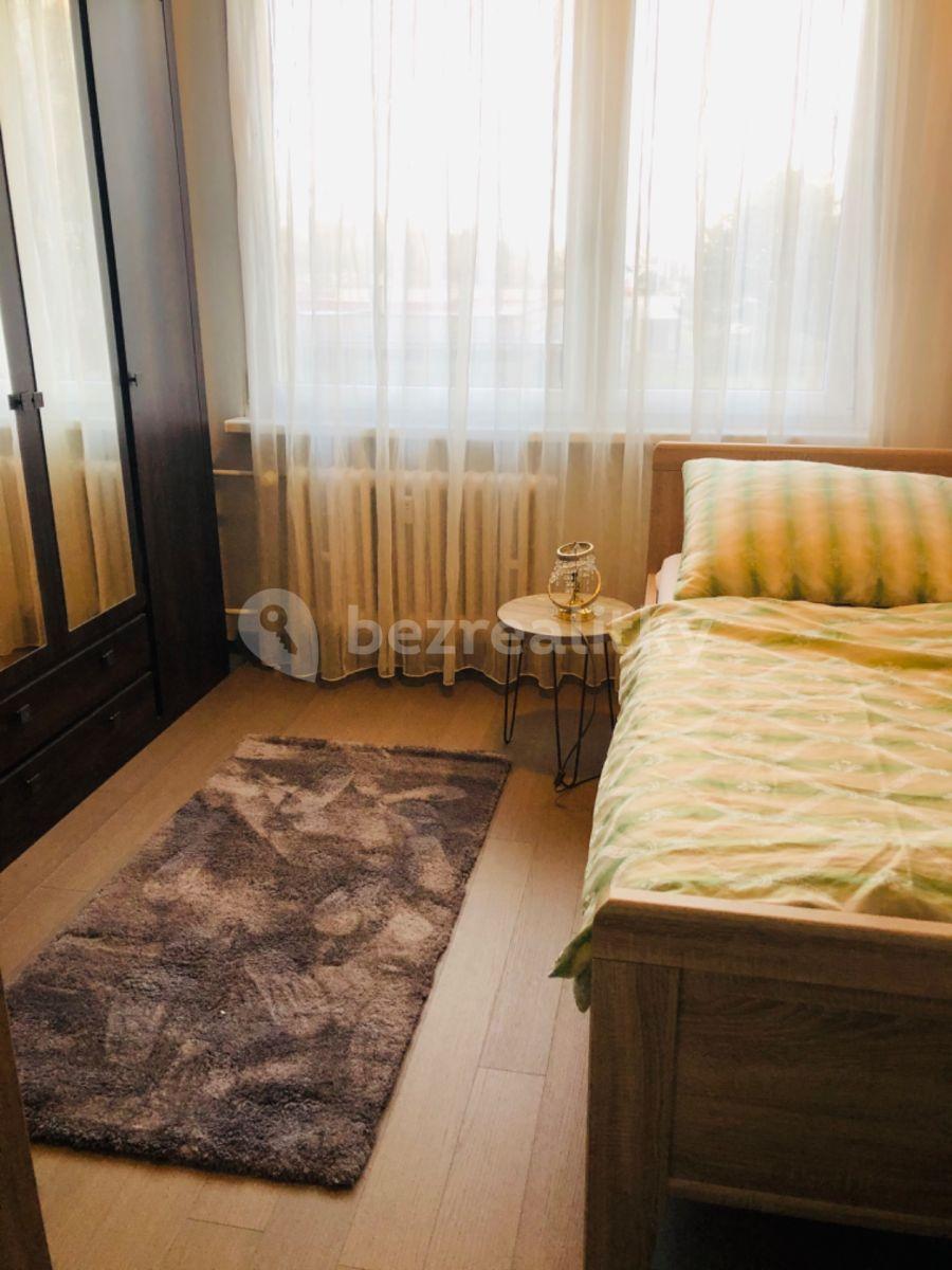 4 bedroom flat for sale, 92 m², Frýdlantská, Prague, Prague