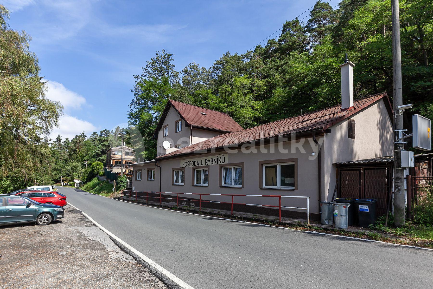 recreational property for sale, 388 m², Osadní, Babice, Středočeský Region