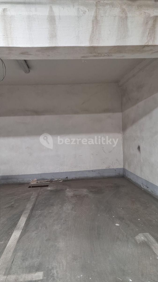 garage to rent, 12 m², Sudoměřská, Prague, Prague