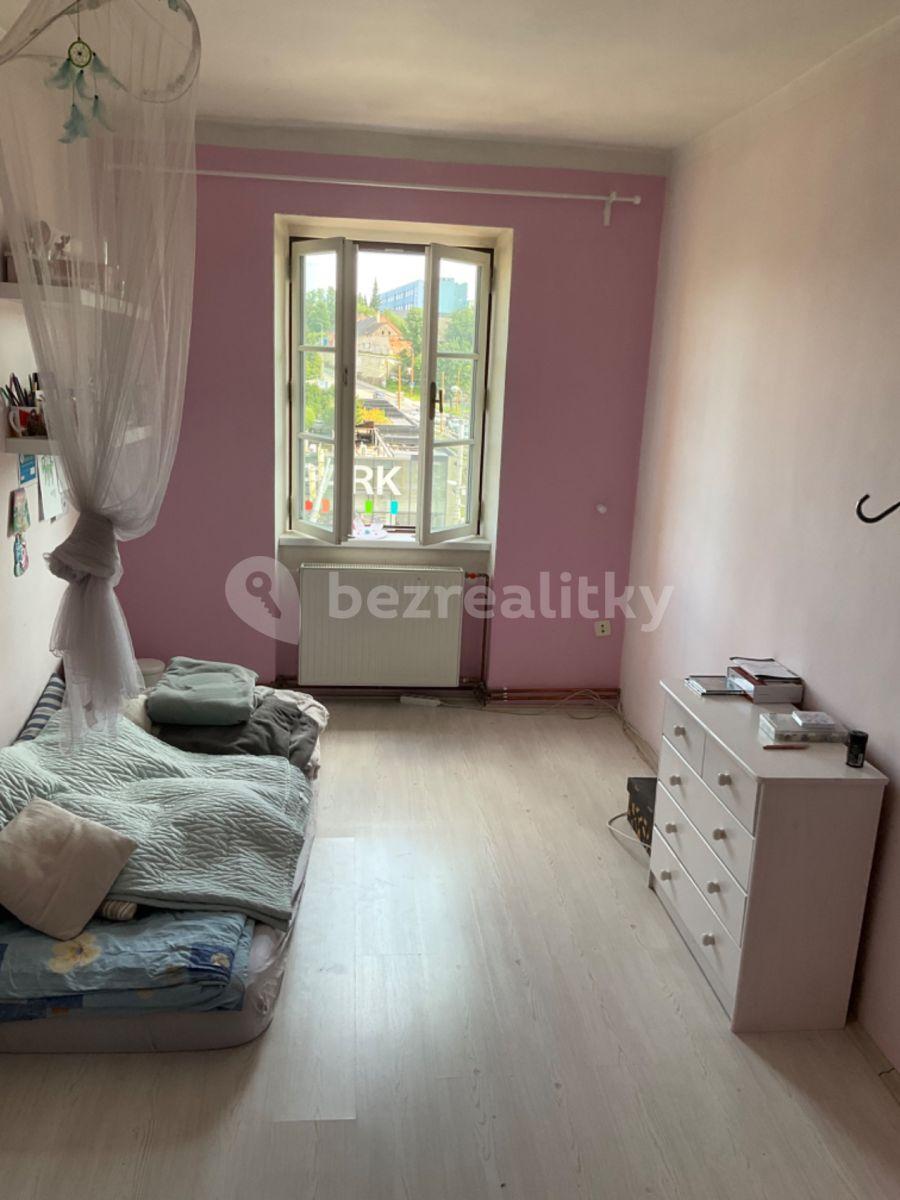 2 bedroom with open-plan kitchen flat to rent, 86 m², Znojemská, Jihlava, Vysočina Region