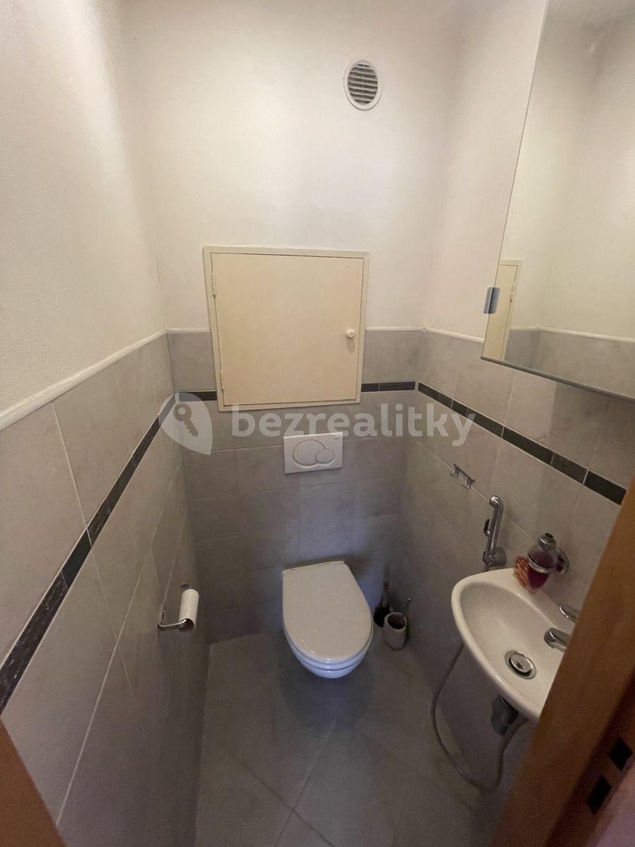 4 bedroom flat for sale, 74 m², Vlčnovská, Brno, Jihomoravský Region