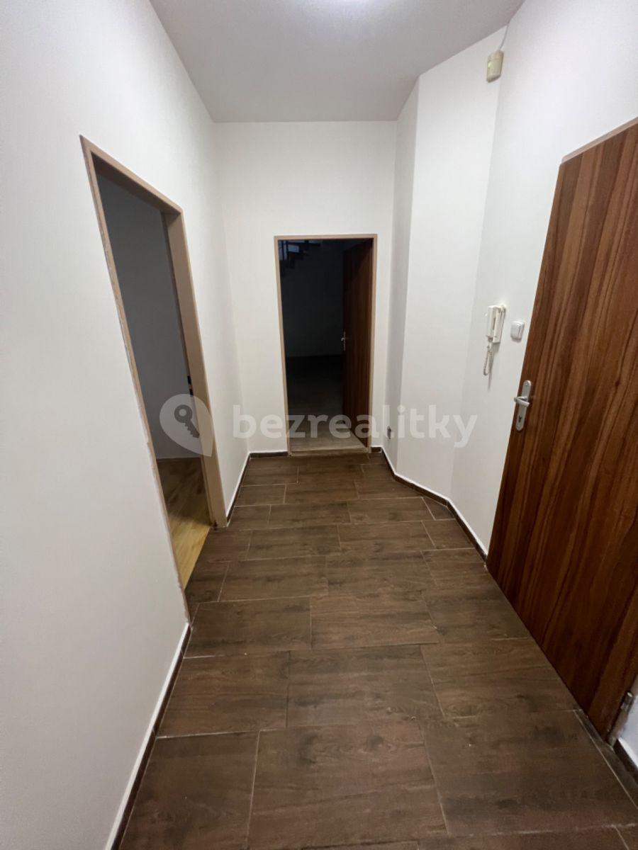 3 bedroom flat to rent, 120 m², Lodní náměstí, Litoměřice, Ústecký Region