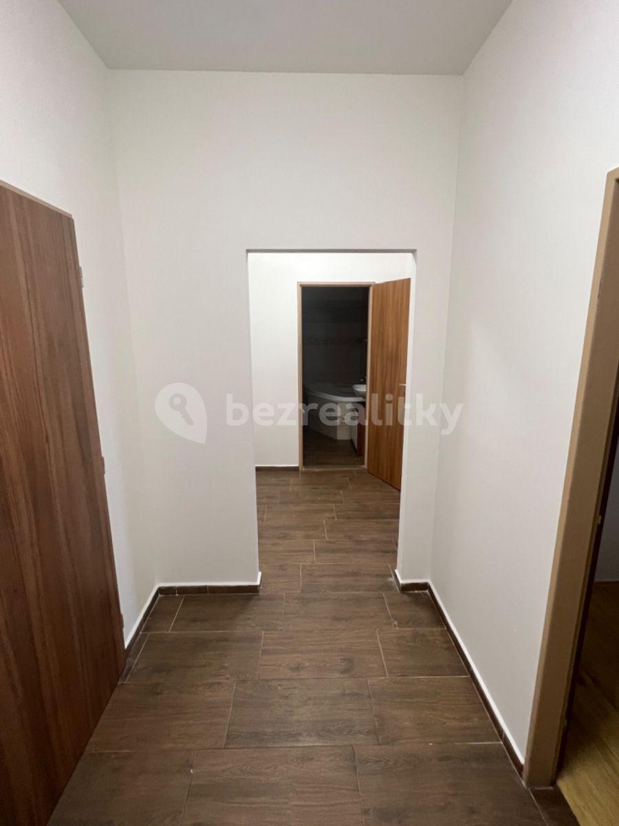 3 bedroom flat to rent, 120 m², Lodní náměstí, Litoměřice, Ústecký Region