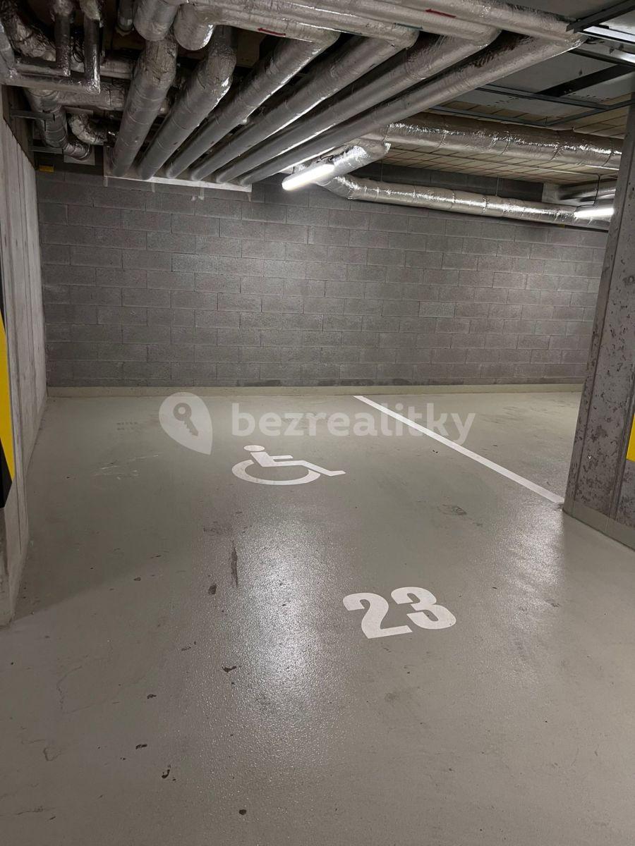 garage to rent, 18 m², Piskáčkových, Prague, Prague