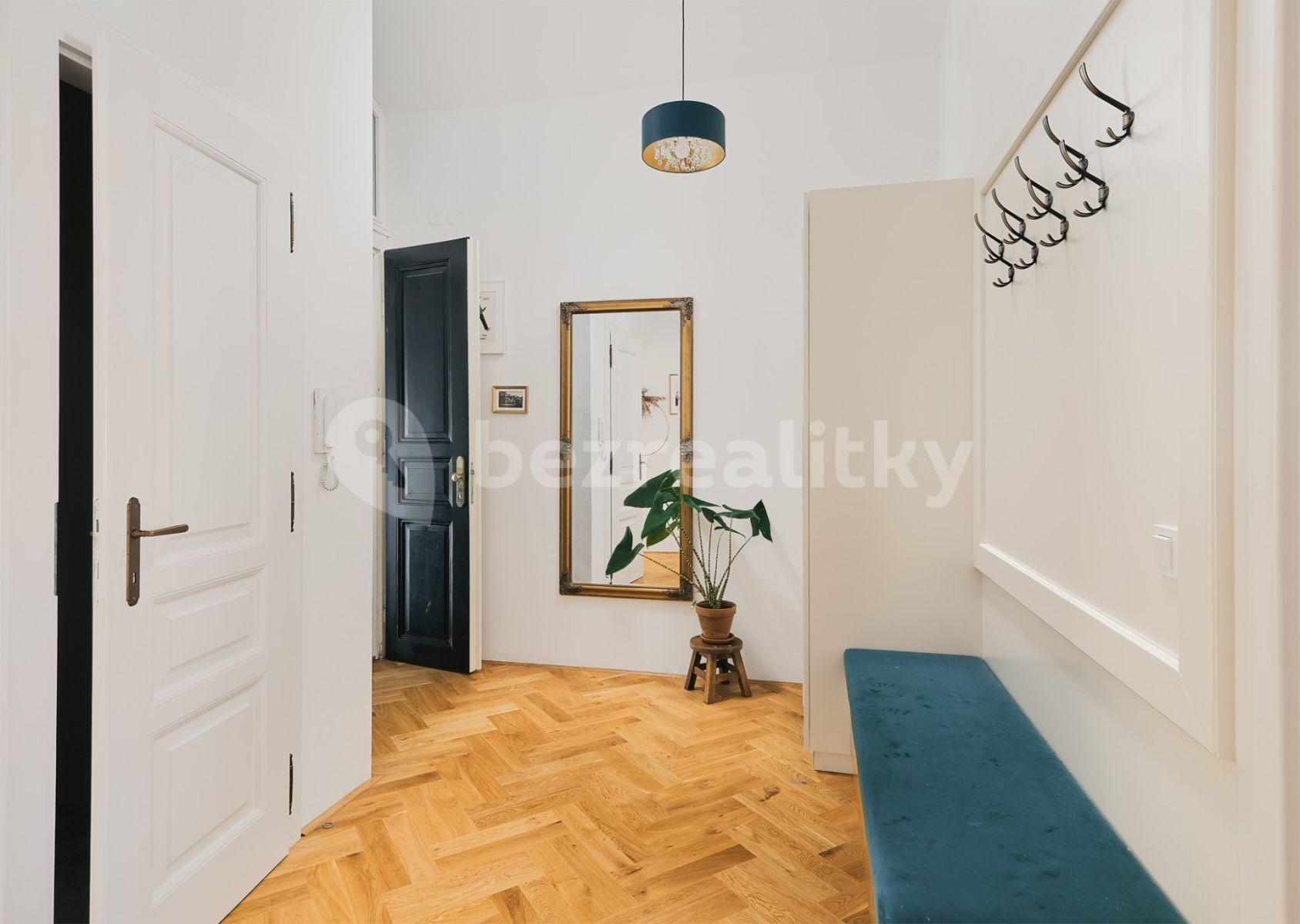 2 bedroom with open-plan kitchen flat for sale, 77 m², U Studánky, Prague, Prague