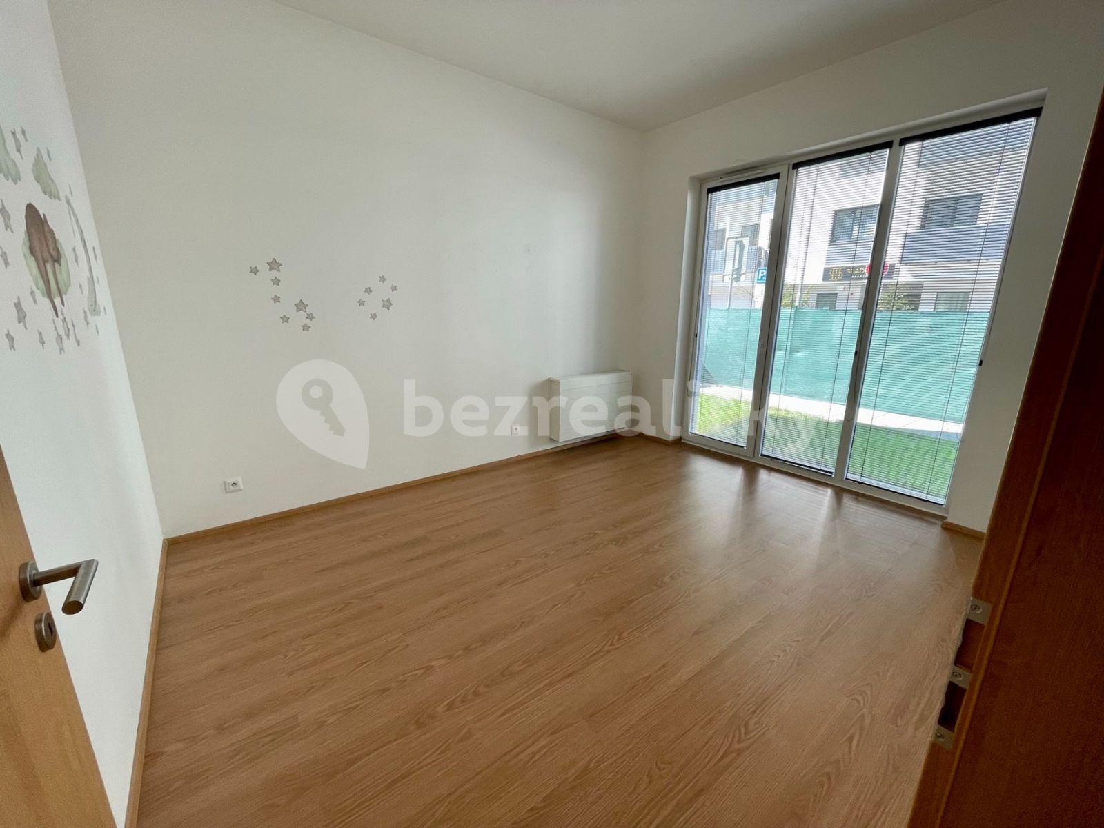 1 bedroom with open-plan kitchen flat to rent, 155 m², Eduarda Hamburgera, Olomouc, Olomoucký Region