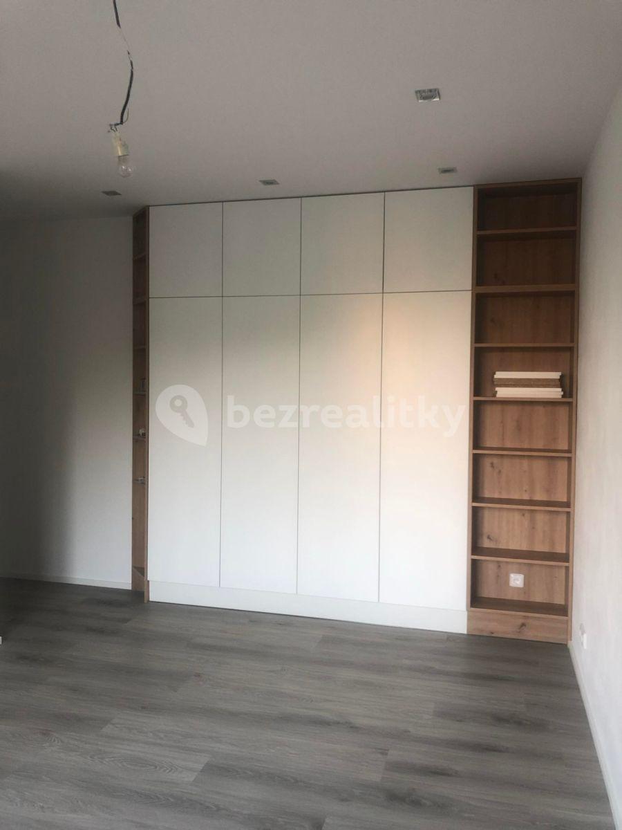 2 bedroom with open-plan kitchen flat for sale, 64 m², Ostrava, Moravskoslezský Region