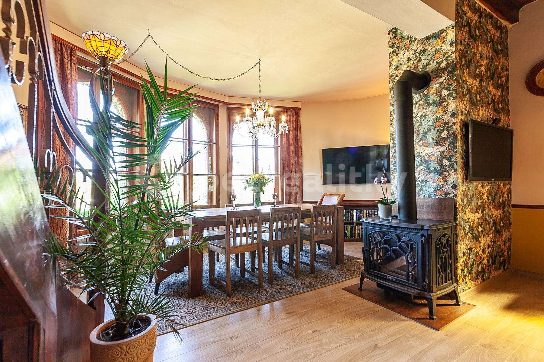 house for sale, 253 m², Pod Višňovkou, Prague, Prague