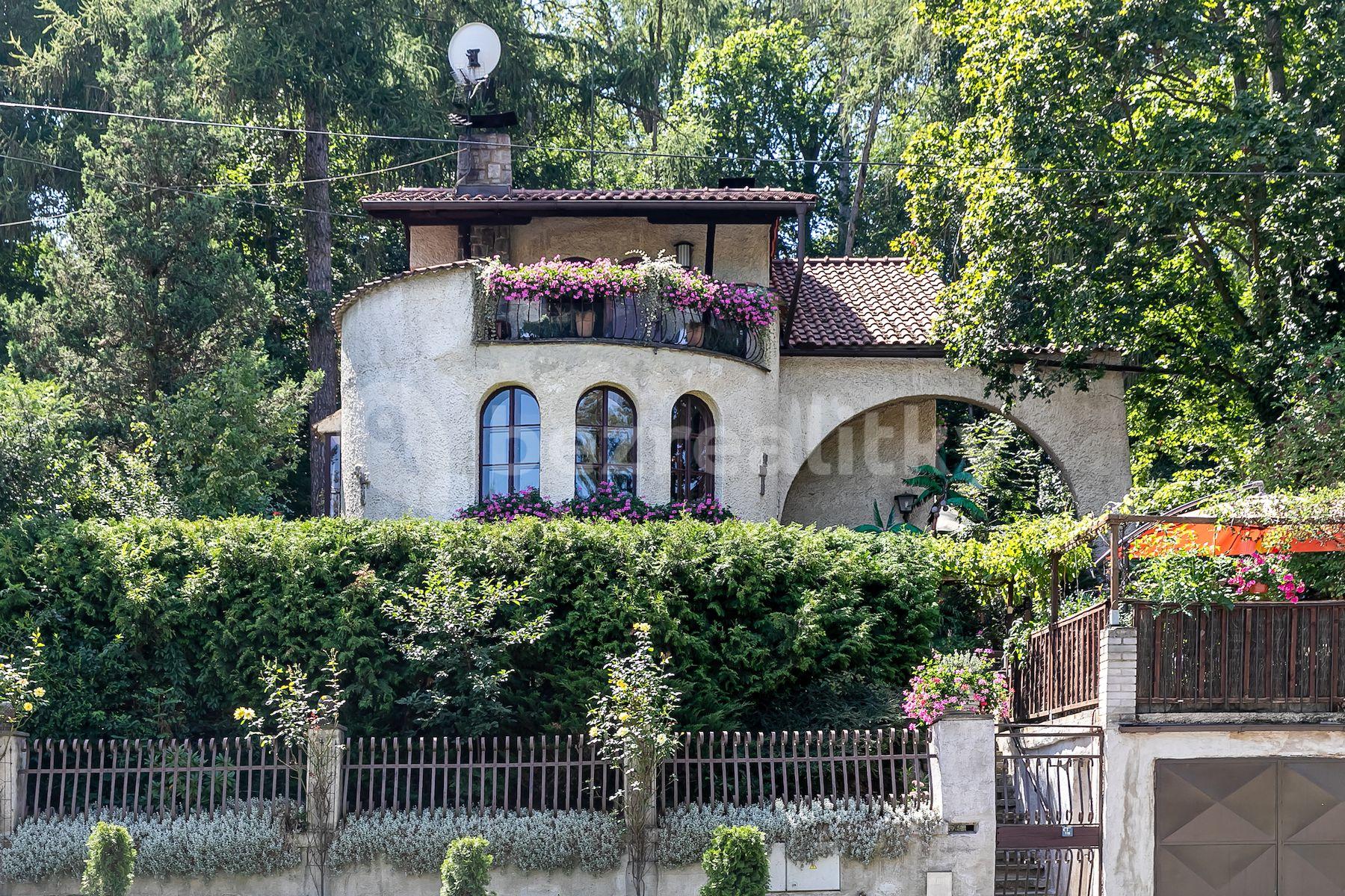 house for sale, 253 m², Pod Višňovkou, Prague, Prague