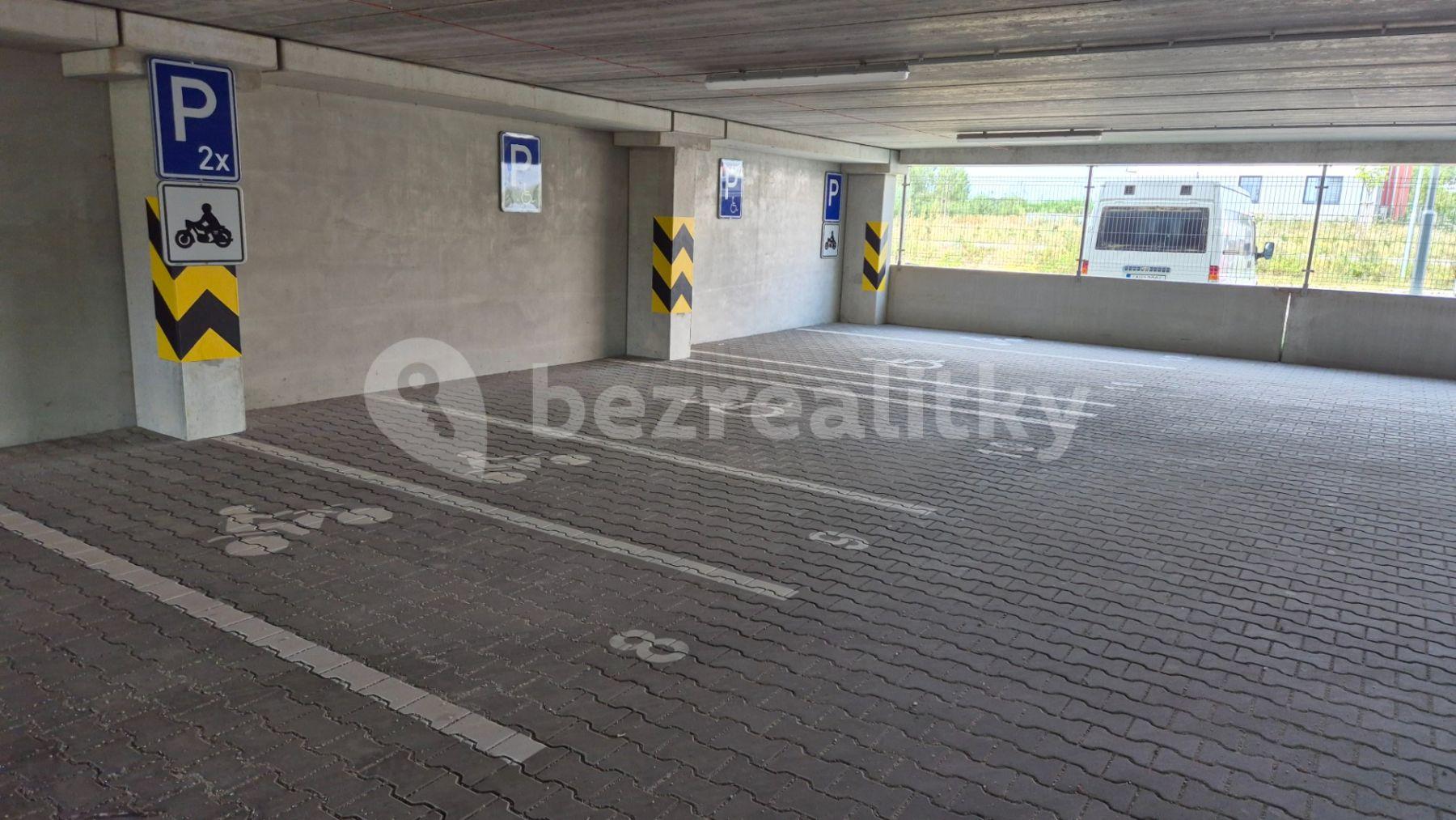 garage for sale, 13 m², Vybíralova, Prague, Prague