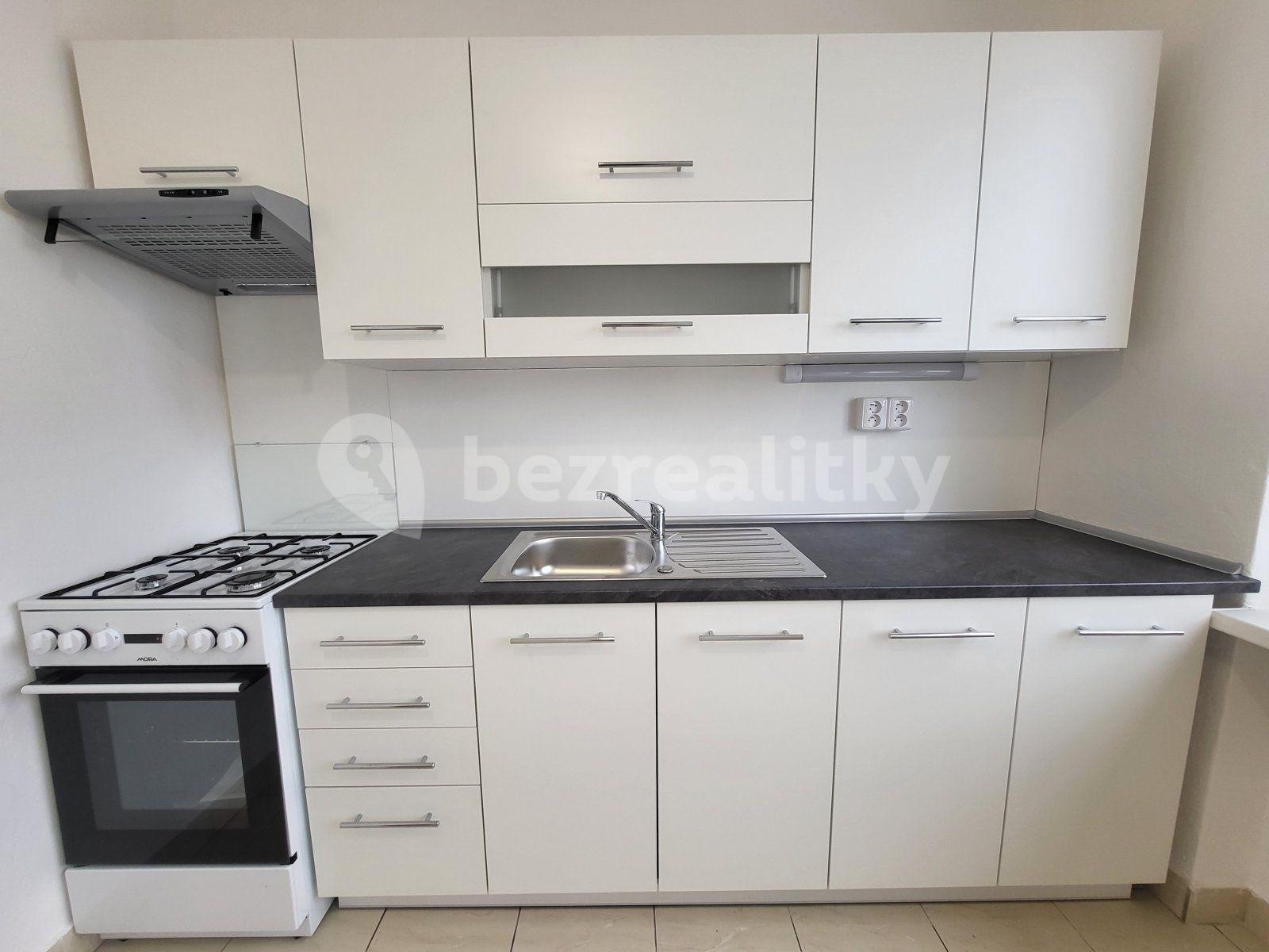 3 bedroom flat to rent, 75 m², Gorkého, Havířov, Moravskoslezský Region