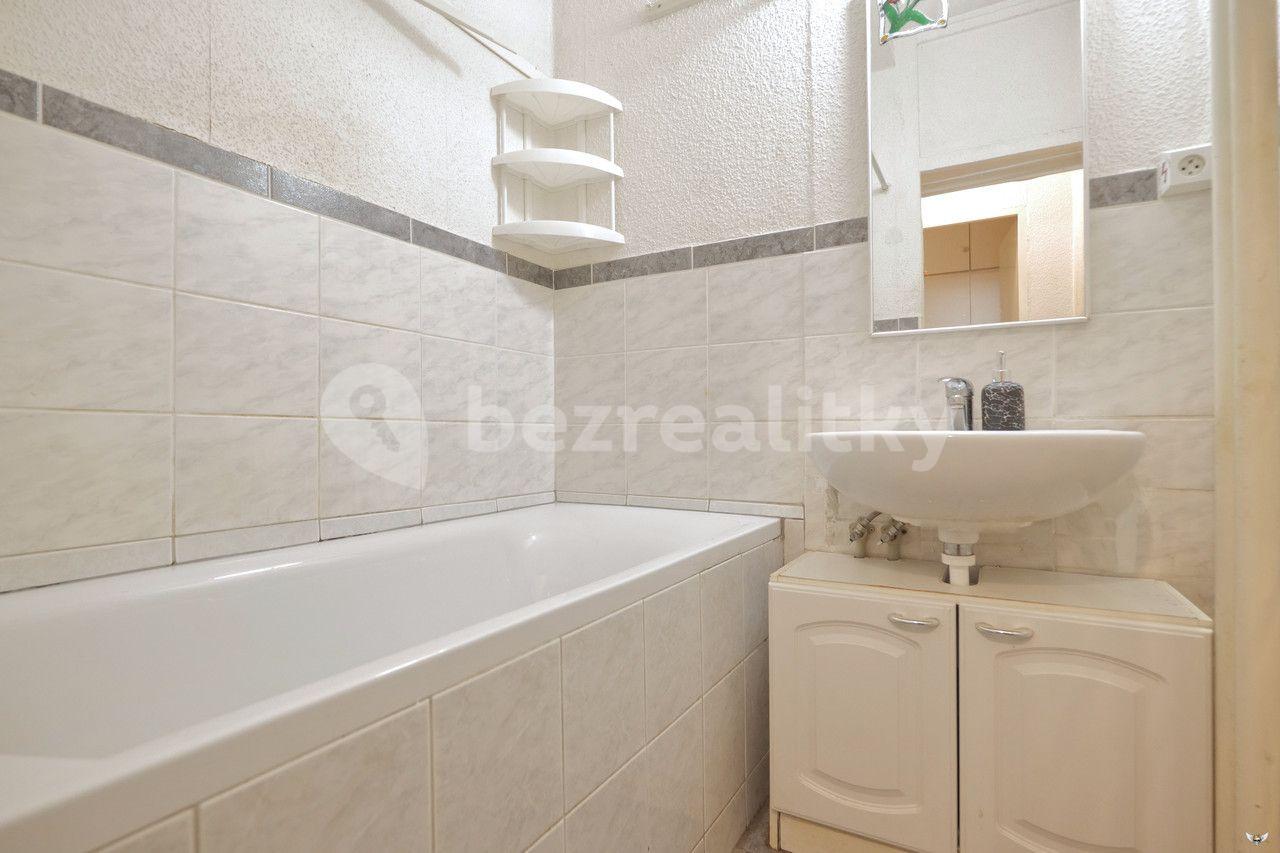 2 bedroom flat for sale, 54 m², Na Výšinách, Liberec, Liberecký Region