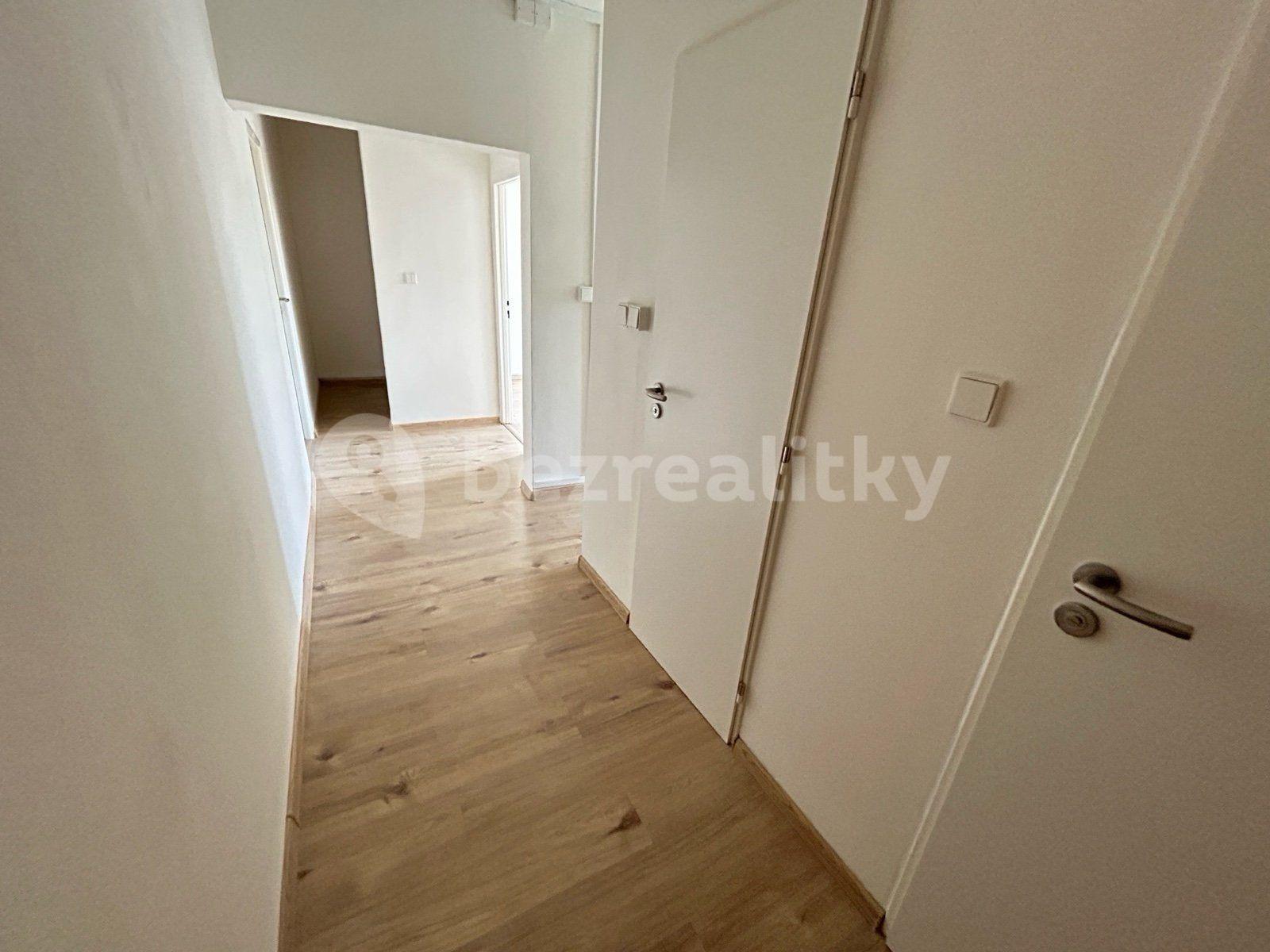 2 bedroom flat to rent, 56 m², Prameny, Karviná, Moravskoslezský Region