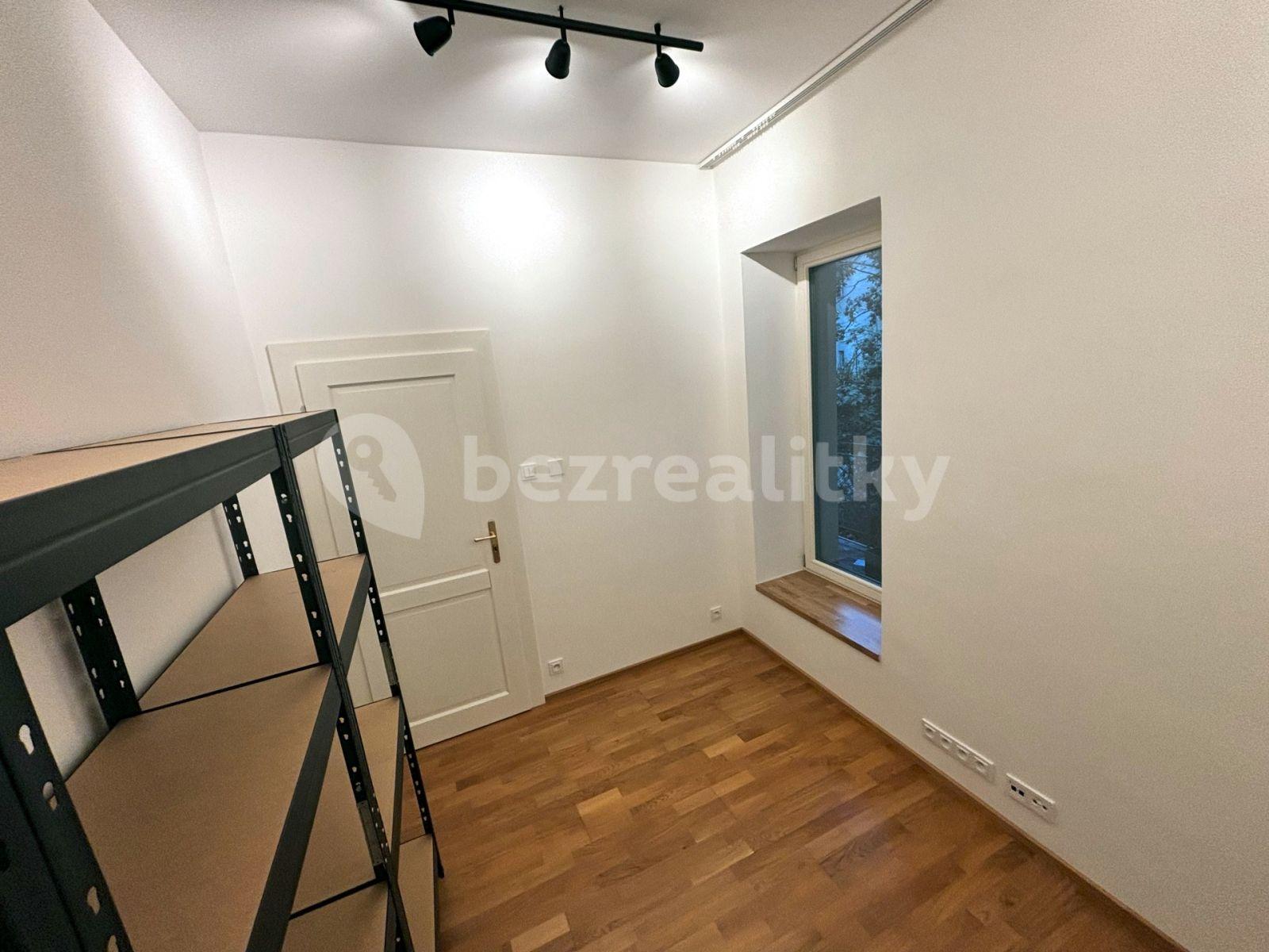 2 bedroom with open-plan kitchen flat to rent, 65 m², Děkanská, Prague, Prague