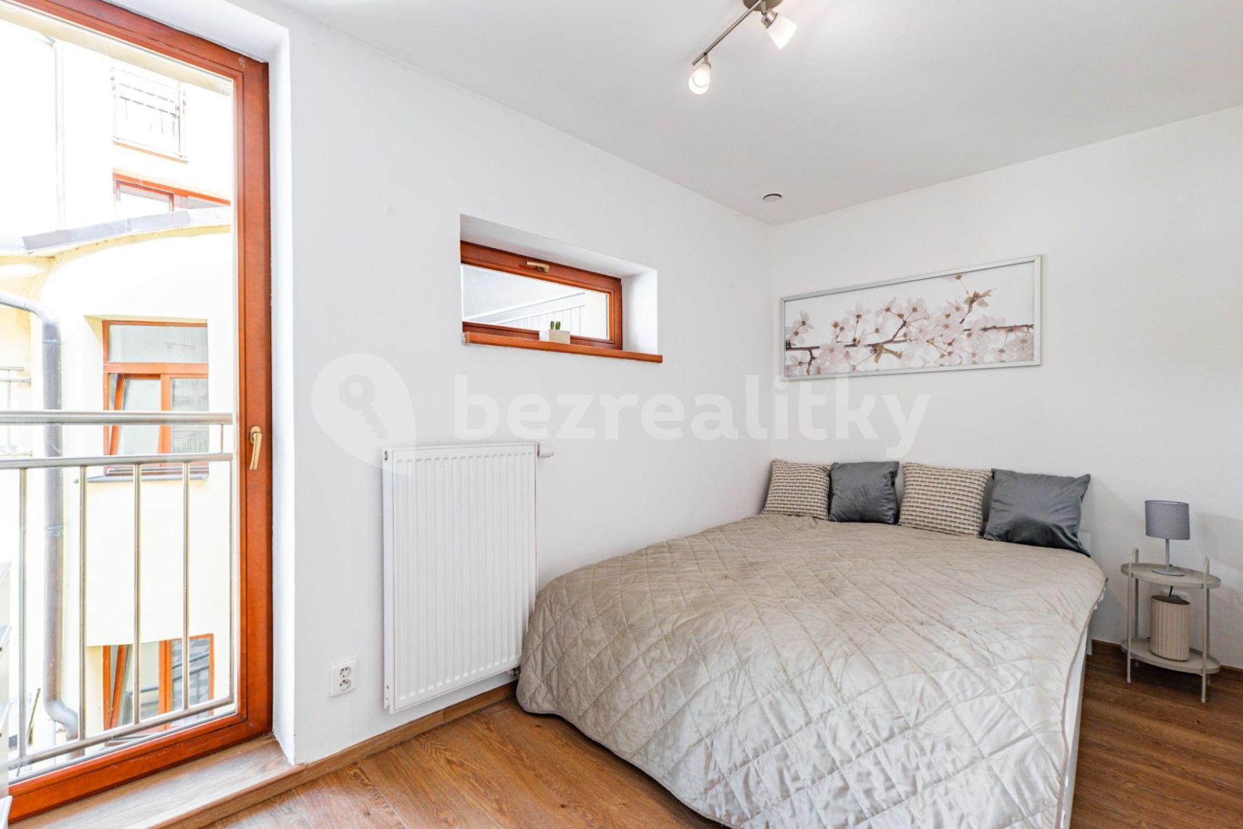 2 bedroom with open-plan kitchen flat for sale, 55 m², Radlická, Prague, Prague