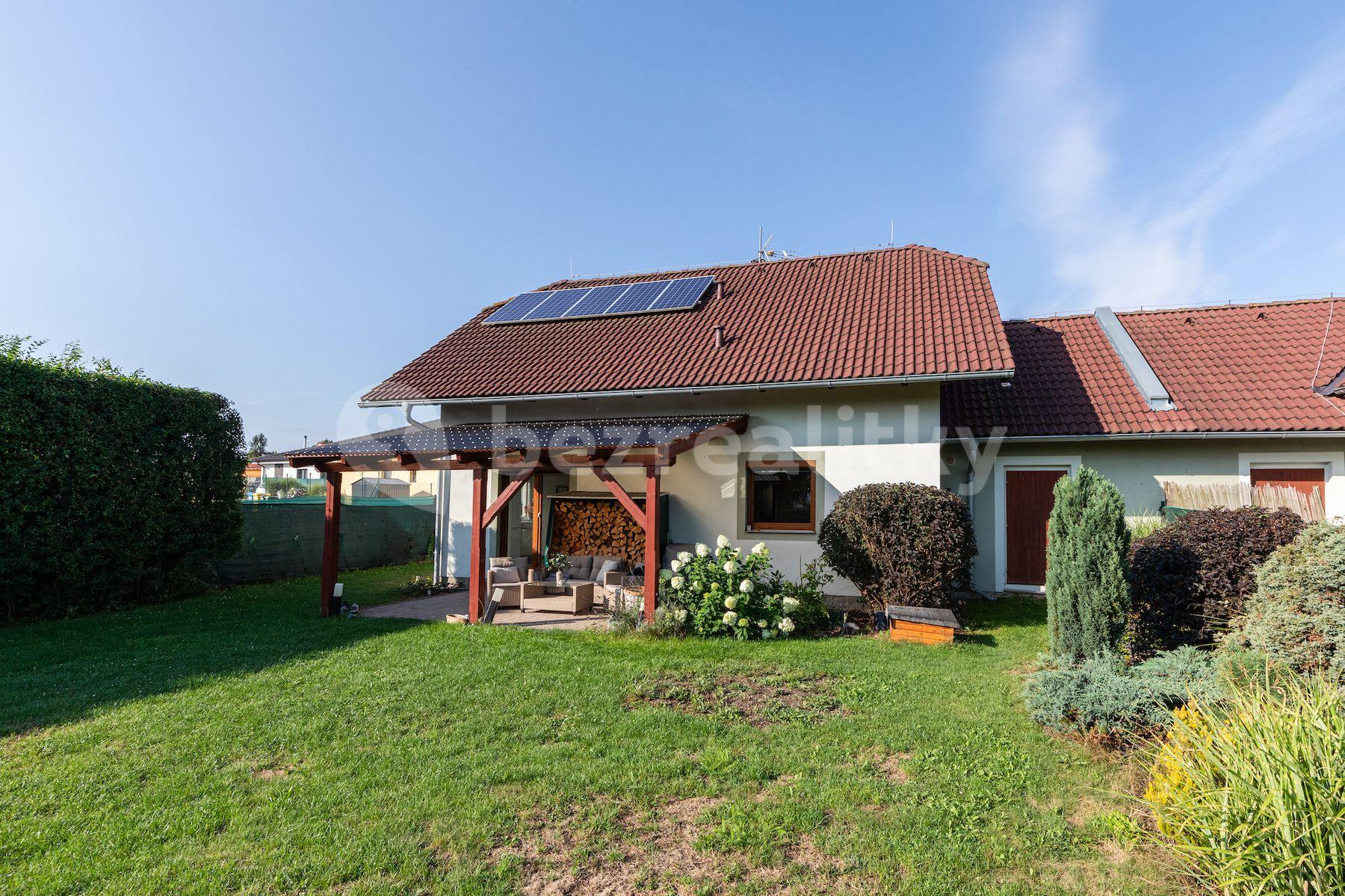 house for sale, 115 m², Choceradská, Svojetice, Středočeský Region