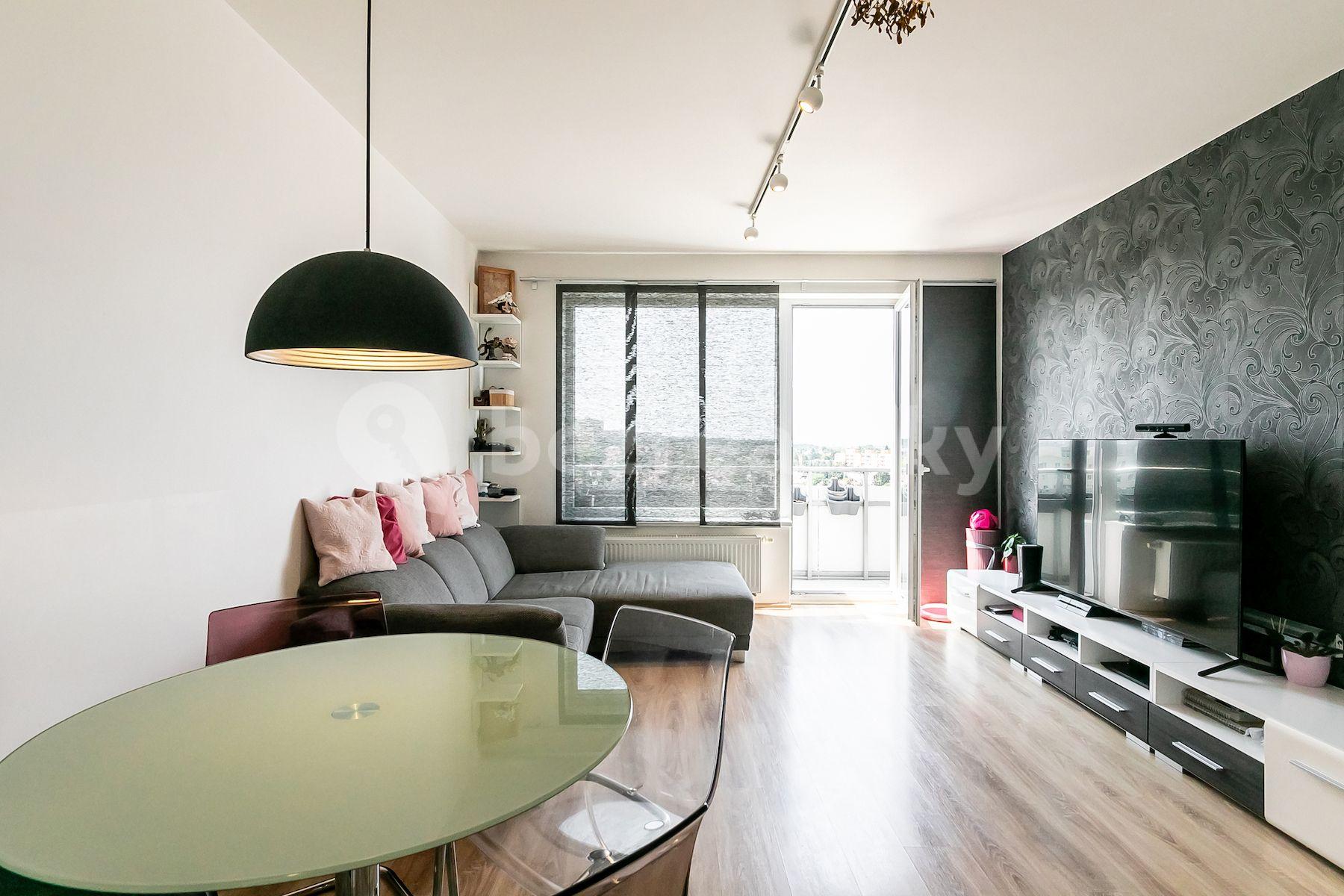 2 bedroom with open-plan kitchen flat for sale, 78 m², Hornoměcholupská, Prague, Prague