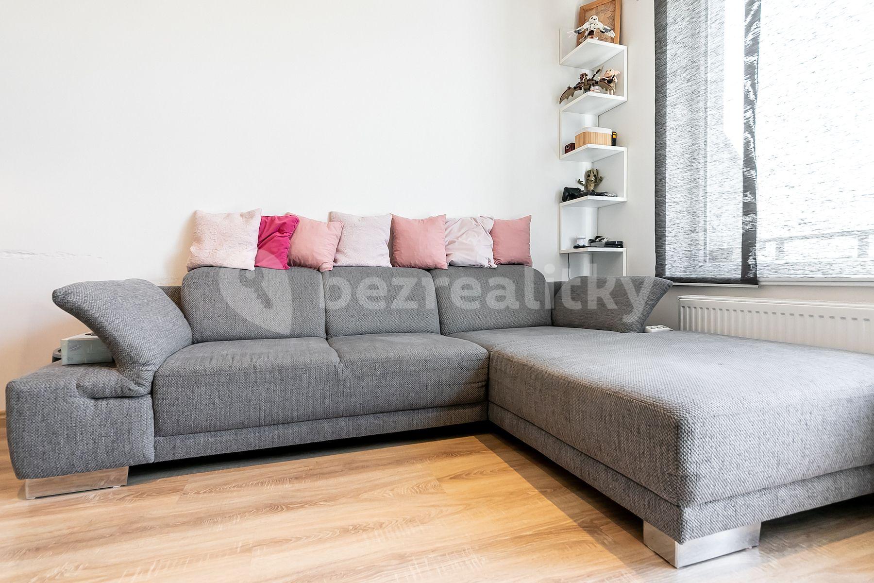 2 bedroom with open-plan kitchen flat for sale, 78 m², Hornoměcholupská, Prague, Prague