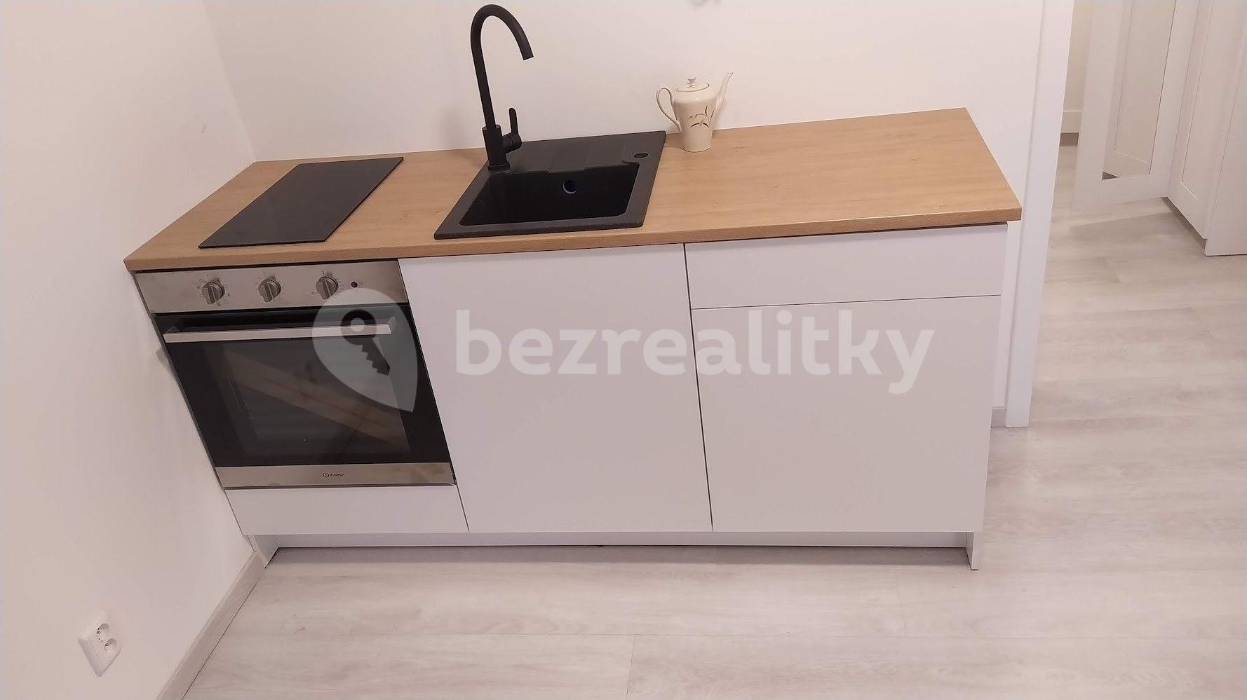 Studio flat for sale, 22 m², Holečkova, Prague, Prague