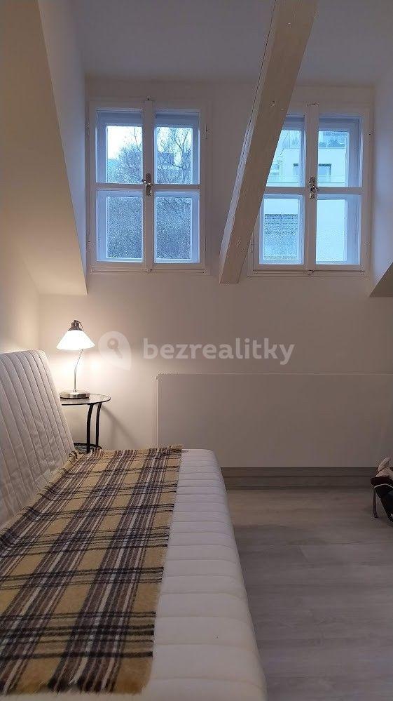 Studio flat for sale, 22 m², Holečkova, Prague, Prague