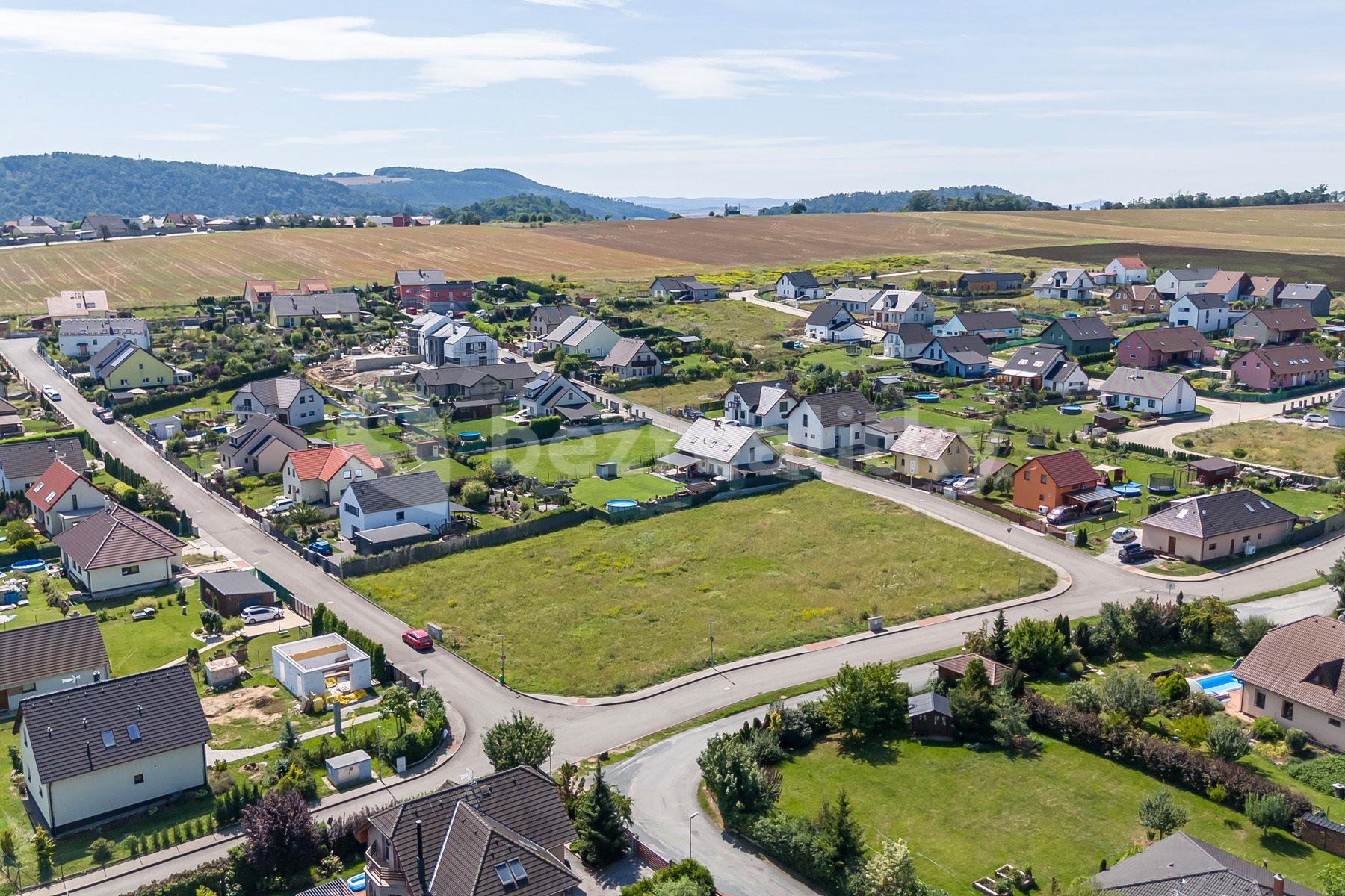 plot for sale, 956 m², Trubín, Trubín, Středočeský Region