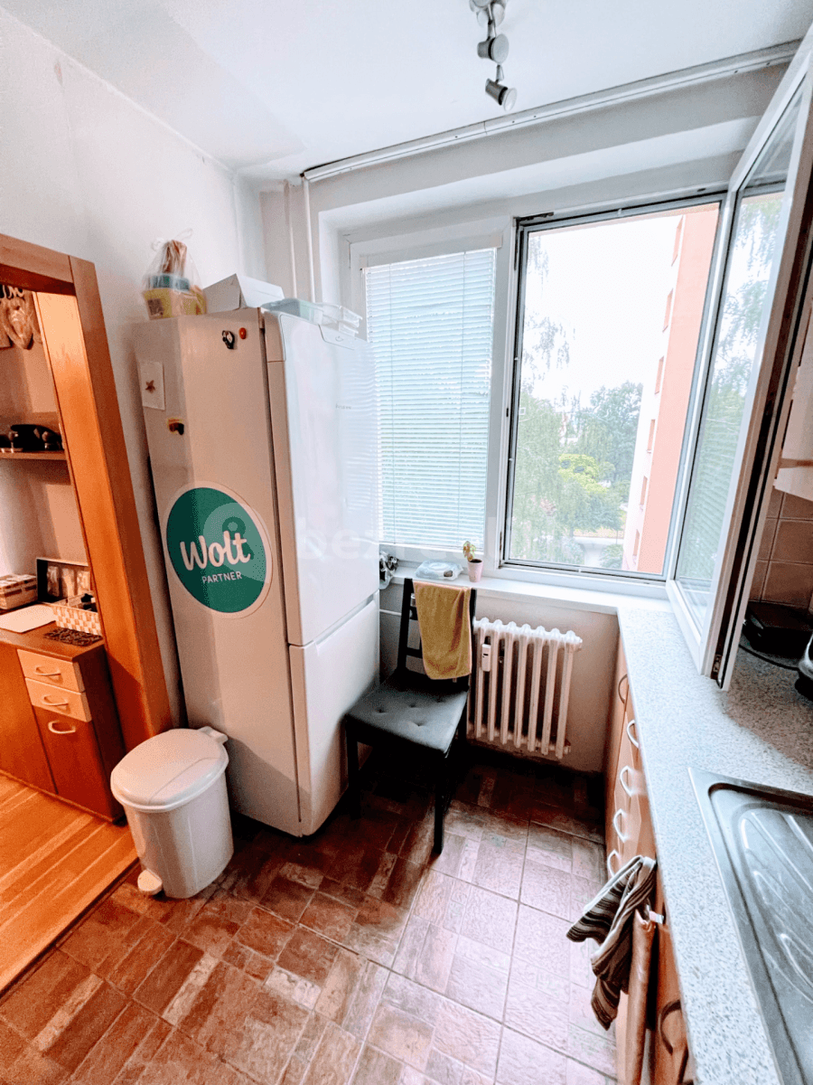 2 bedroom with open-plan kitchen flat for sale, 62 m², Uzbecká, Brno, Jihomoravský Region