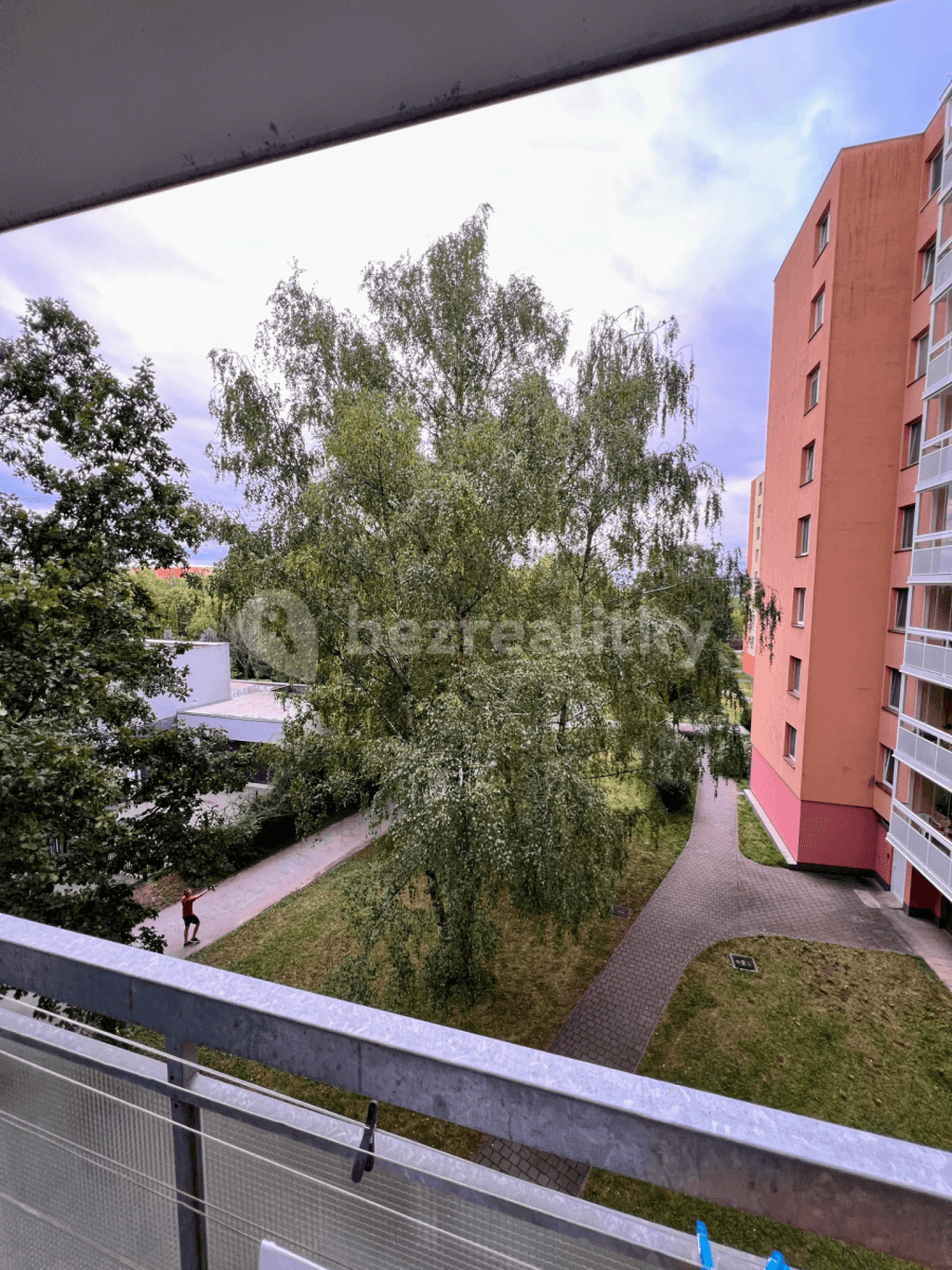 2 bedroom with open-plan kitchen flat for sale, 62 m², Uzbecká, Brno, Jihomoravský Region